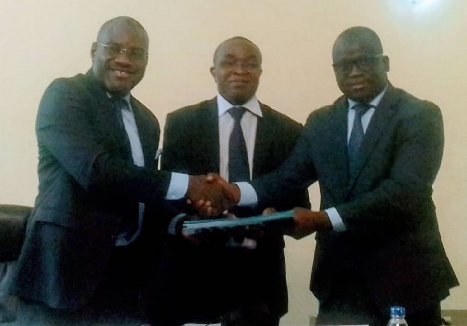 Côte d'Ivoire : Ministère des Transports, Kandé Vanly  nouveau DRH remplace à ce poste Dahié Digbeu Romain
