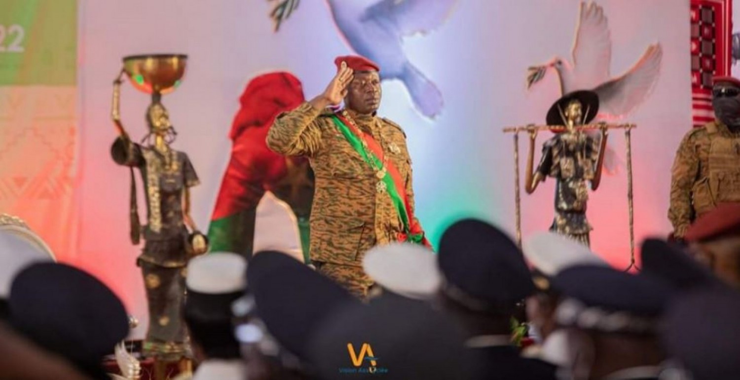Burkina Faso : Le président de transition nomme un gouvernement de 25 membres