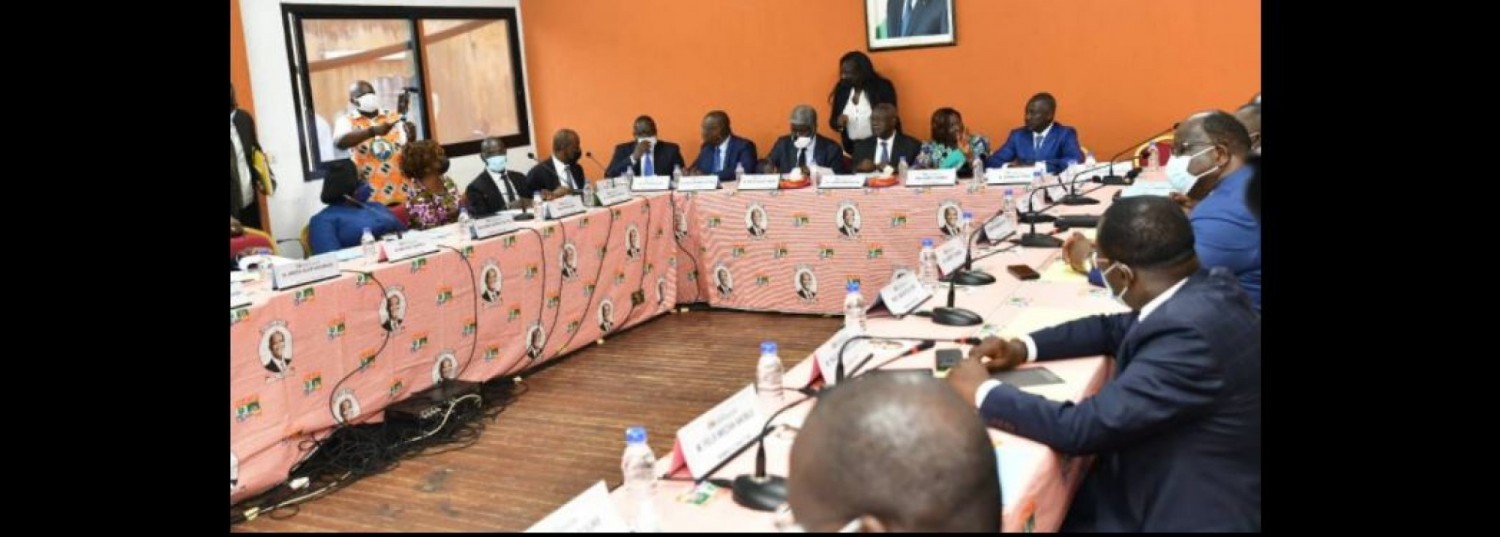Côte d'Ivoire : Réunion du Directoire, le RHDP partage son territoire politique en 344 départements, réactive la carte du militant et décide de relancer les cotisations pour le fonctionnement du parti