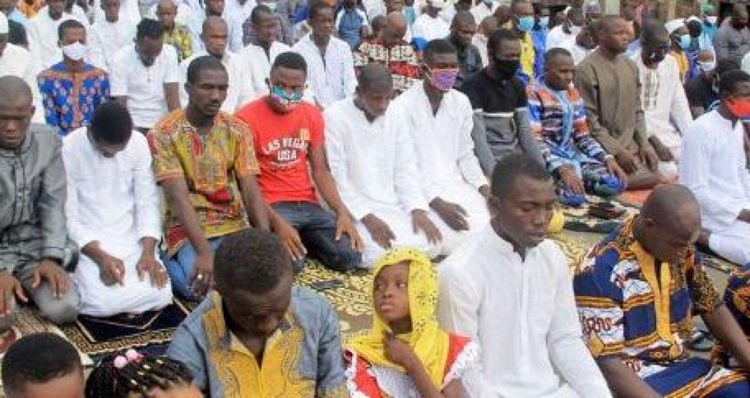 Côte d'Ivoire :   Ramadan 2022, la « nuit du doute » prévue le vendredi 1er avril, début probable du jeûne le 2 avril