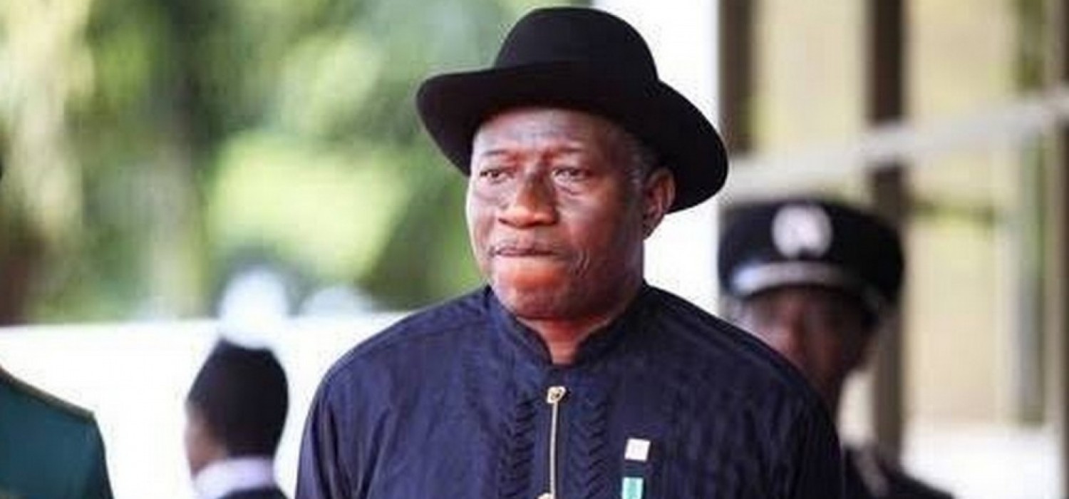 Nigeria :  Goodluck sort indemne d'un accident à Abuja mais perd deux gardes