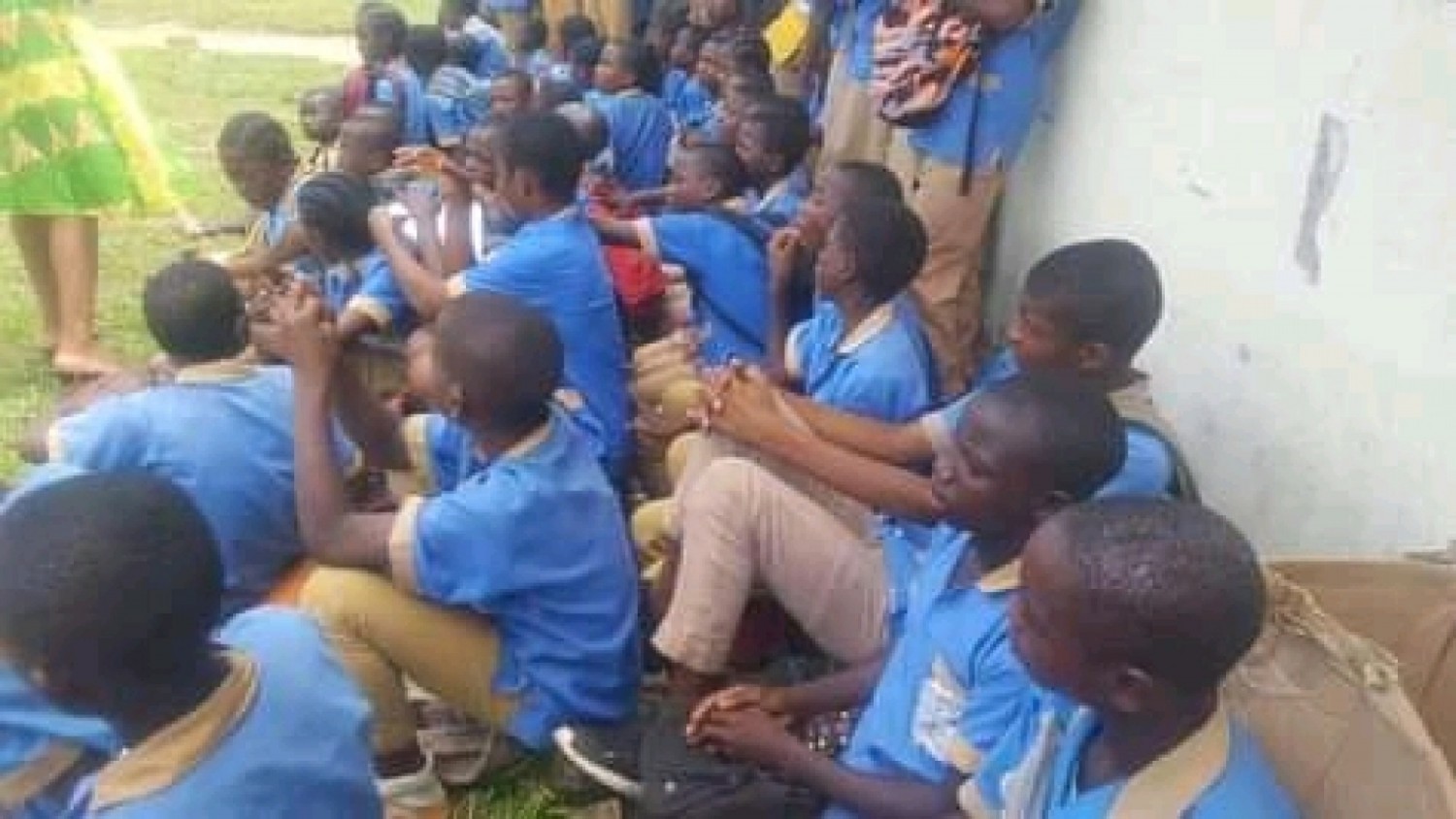 Cameroun : Kribi, 30 élèves au tribunal pour pornographie
