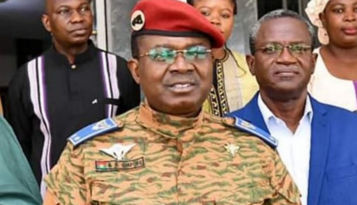 Burkina Faso : L'armée recrute 3000 militaires de rang