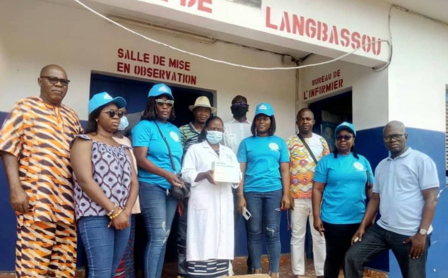 Côte d'Ivoire : À l'occasion de Paquinou à Langbassou et Yapokouakouakro, les centres de santé dotés en médicaments à coût de plusieurs millions