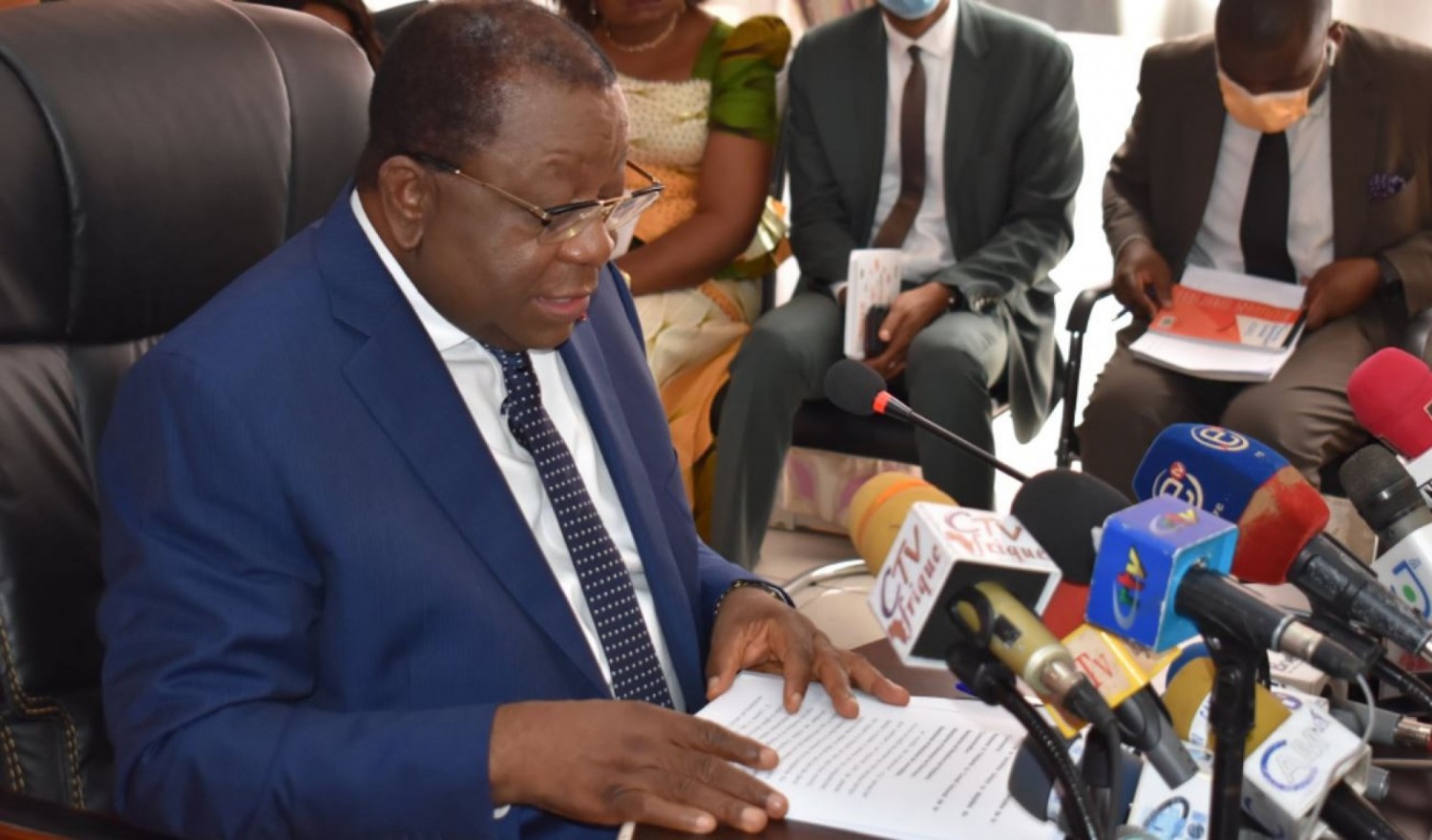 Cameroun : Le ministre du Commerce suspend l'exportation des huiles raffinées et d'autres produits de grande consommation