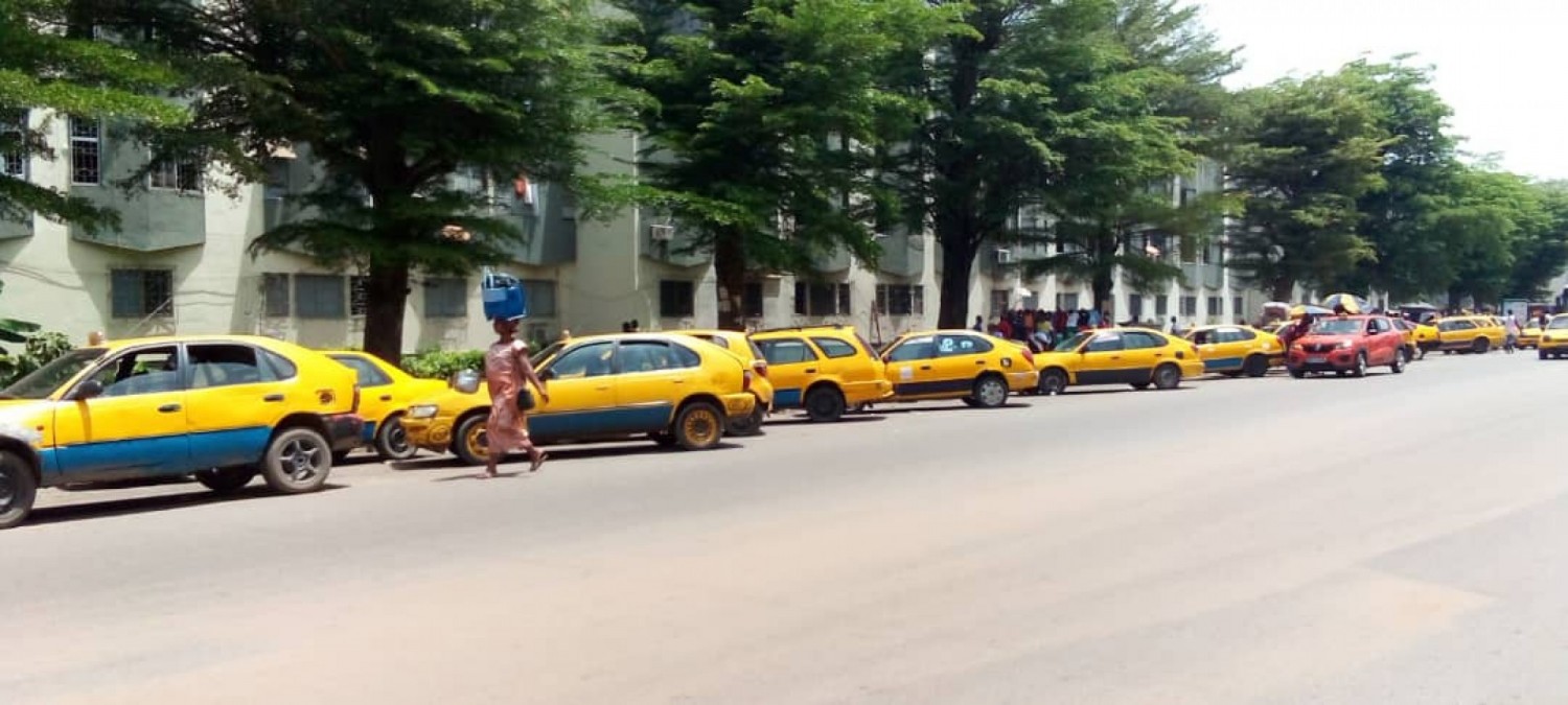 Côte d'Ivoire :   Port-Bouët, les taxis communaux en grève à cause de l'augmentation de la prime de stationnement