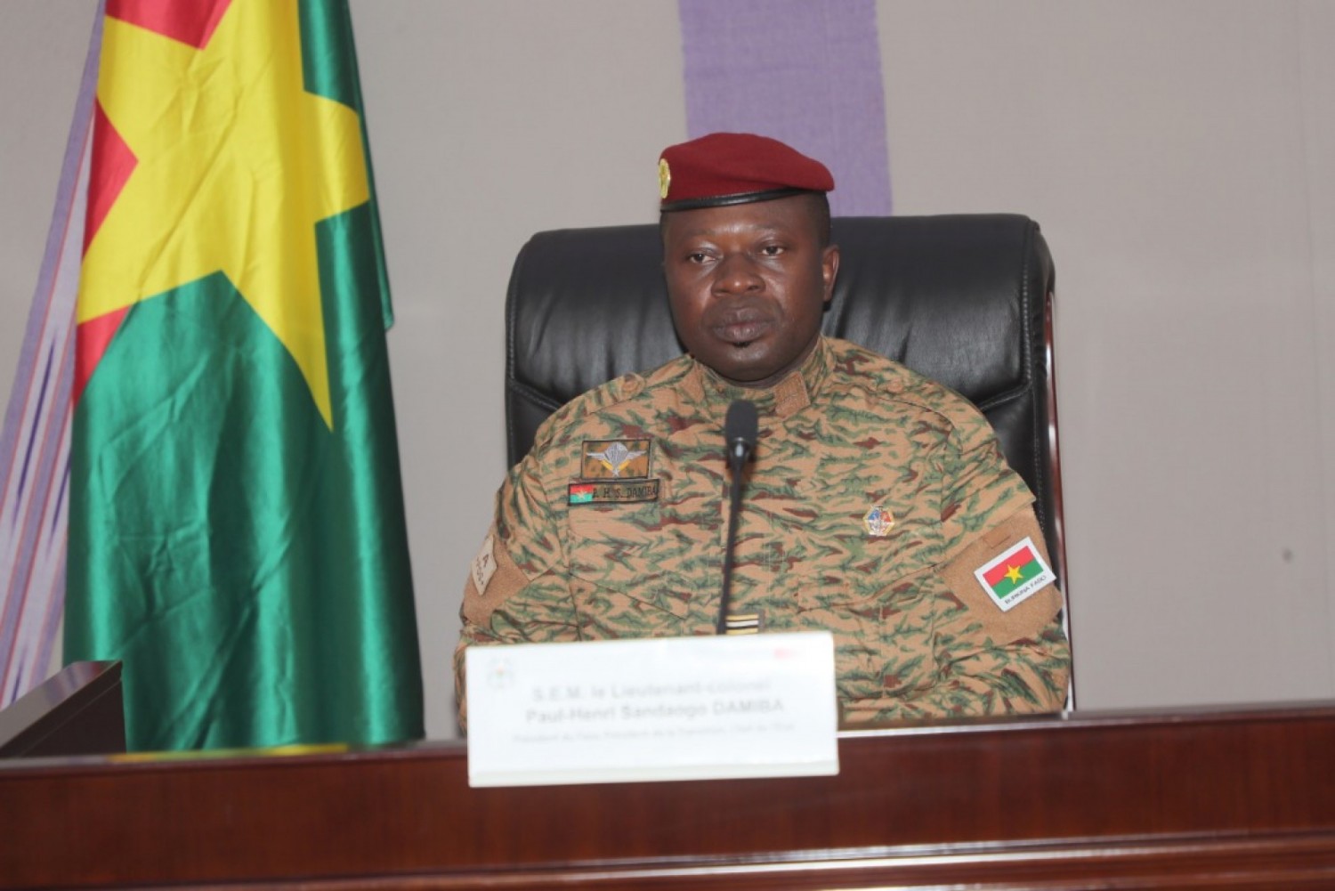 Burkina Faso : Deux directeurs généraux limogés par le gouvernement