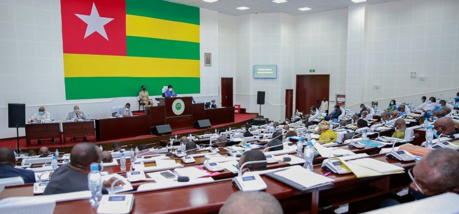 Togo :  Création des partis politiques restructurée