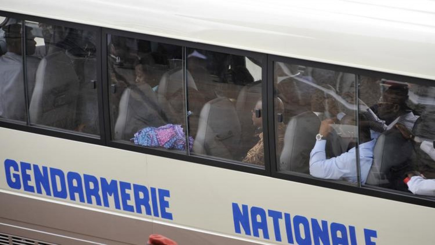 Côte d'Ivoire : Un enseignant  dit être l'objet de harcèlement et d'abus de pouvoir de la part des gendarmes de Fresco et interpelle le Ministre de la Justice