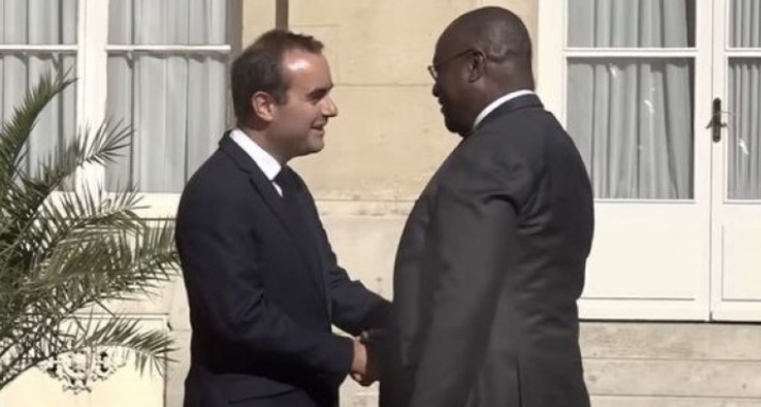 Côte d'Ivoire : A Paris, Téné Birahima évoque le trafic de drogue avec son homologue et souhaite étendre la coopération militaire avec la France