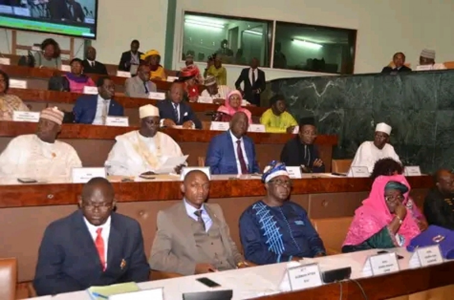 Cameroun : La modification du budget domine les débats au parlement