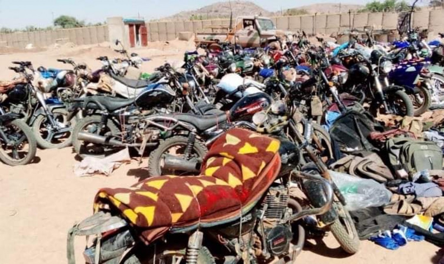Burkina Faso : Un délai de 14 jours pour quitter les zones d'intérêt militaire, interdiction de motos