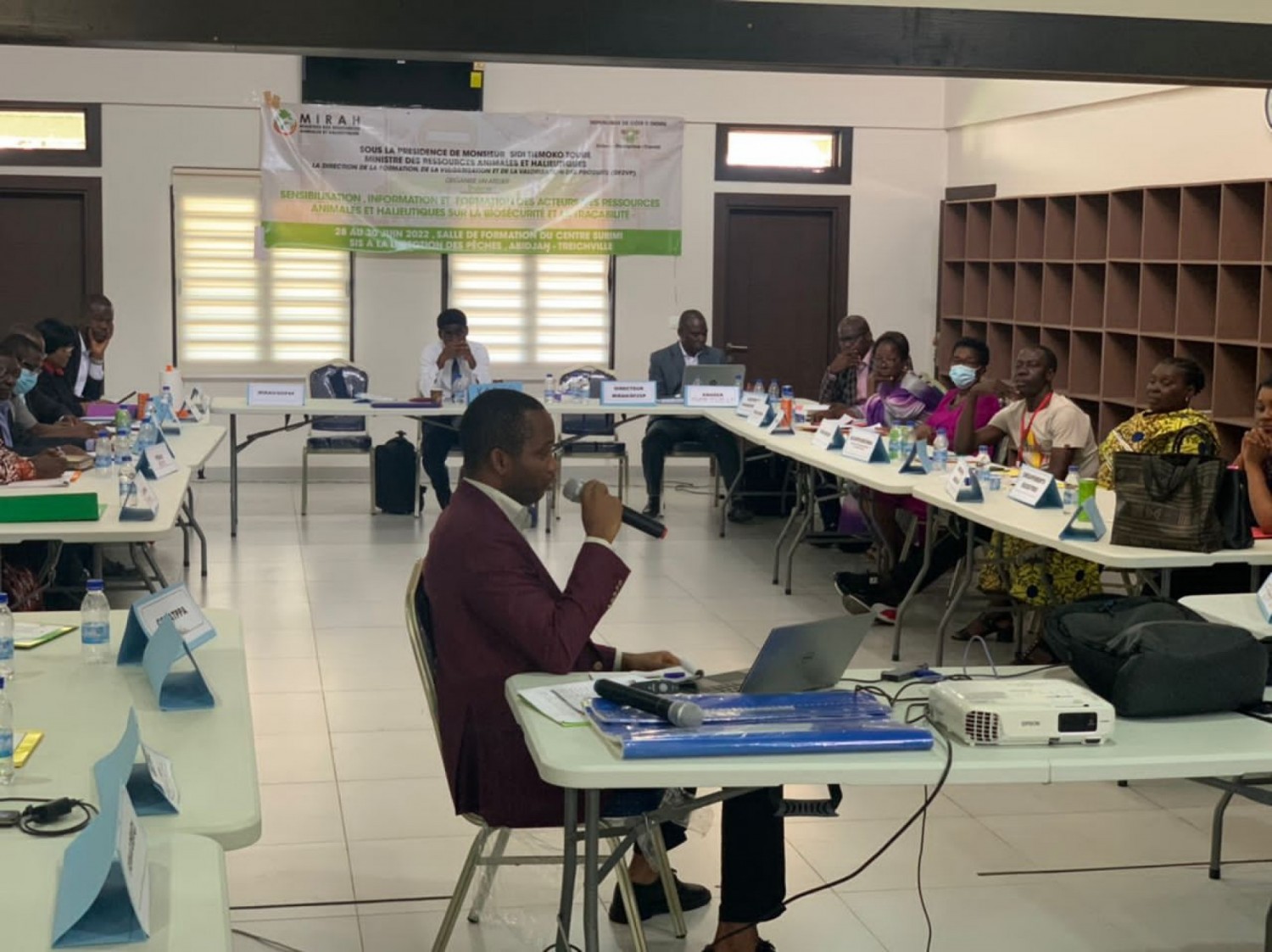 Côte d'Ivoire : La DF2VP forme des acteurs du MIRAH sur la Biosécurité et la Traçabilité
