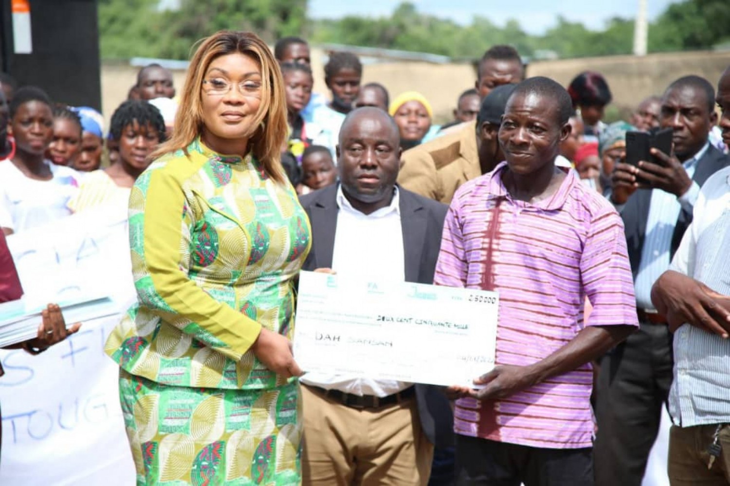 Côte d'Ivoire :    Insertion à Tougbo, remise de chèques FASI à 21 jeunes d'un montant de 5.250.000 FCFA
