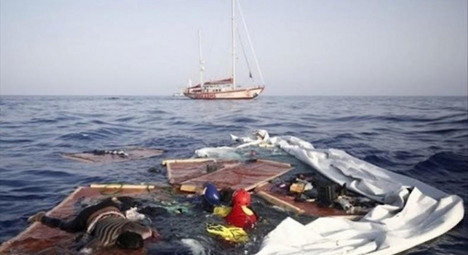 Sénégal : 14 morts au moins dans le naufrage d'une pirogue d'émigrants à Kafoutine
