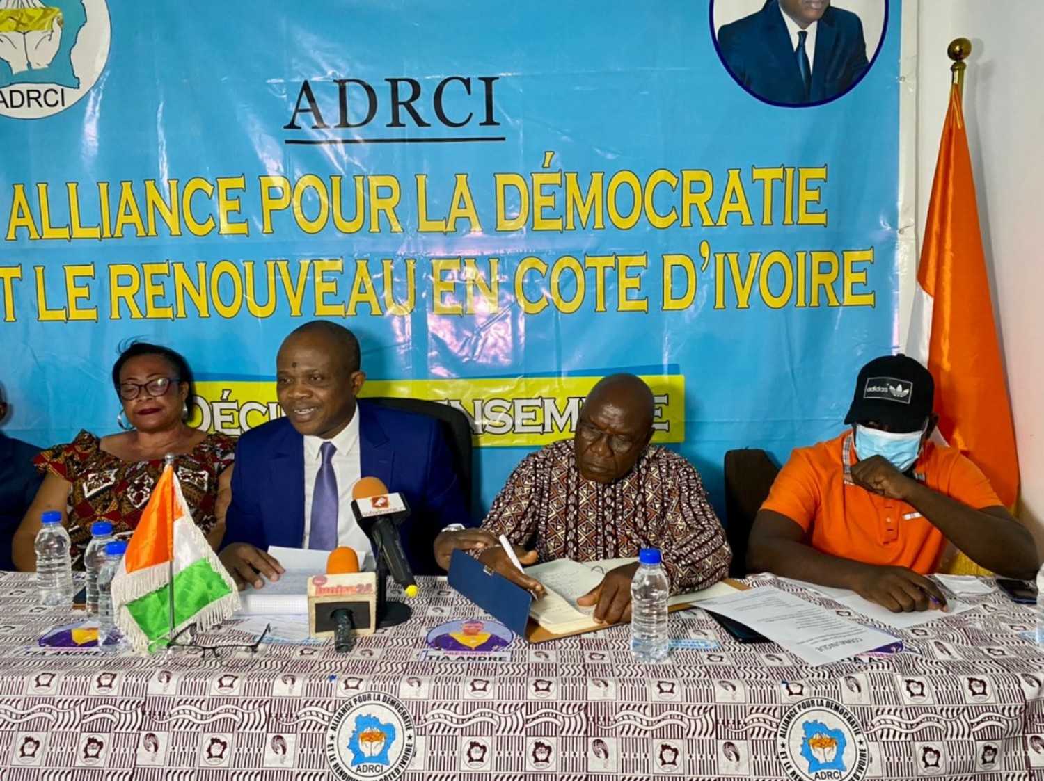 Côte d'Ivoire : Inondations tout azimut à Abidjan, Tia André au gouvernement: « Gouverner c'est anticiper »