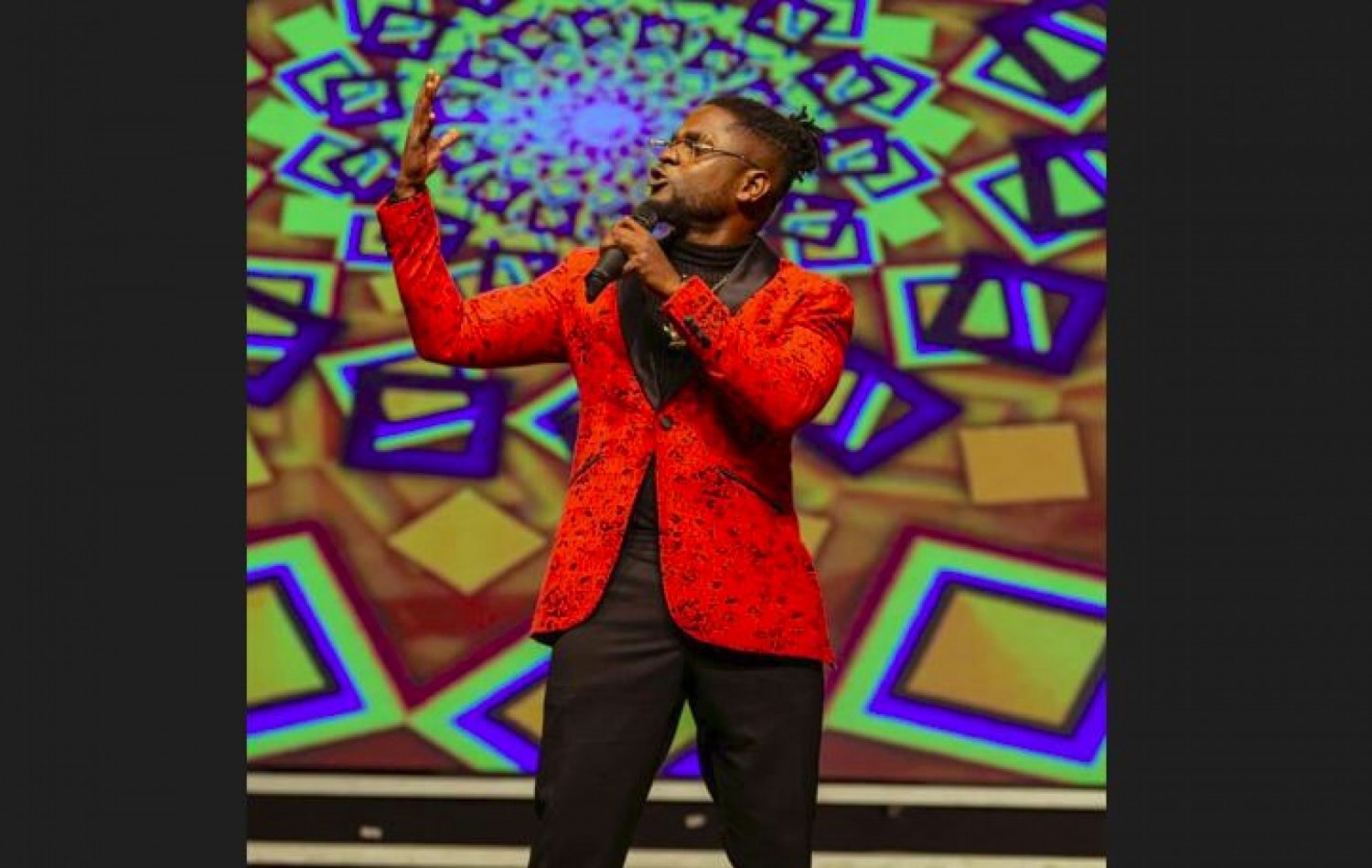 Côte d'Ivoire : Bebi Philip à ceux qui estiment que la scène de Miss CI n'était pas le lieu d'un coup de gueule sur la cherté de la vie « il n'y a jamais eu de bon ou de mauvais moment »