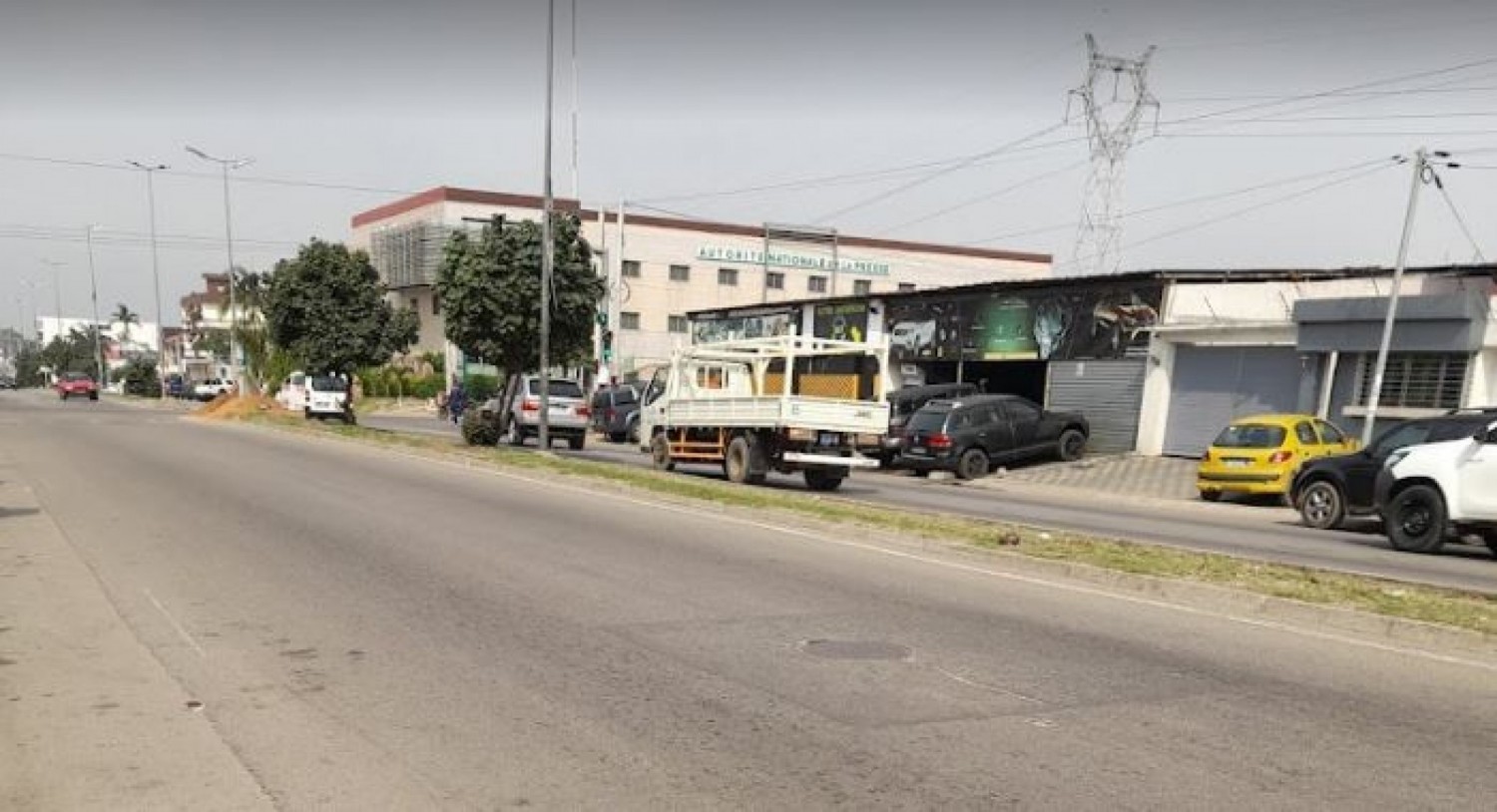 Côte d'Ivoire : Cocody, en pleine circulation sur son vélo, un individu s'écroule et meurt