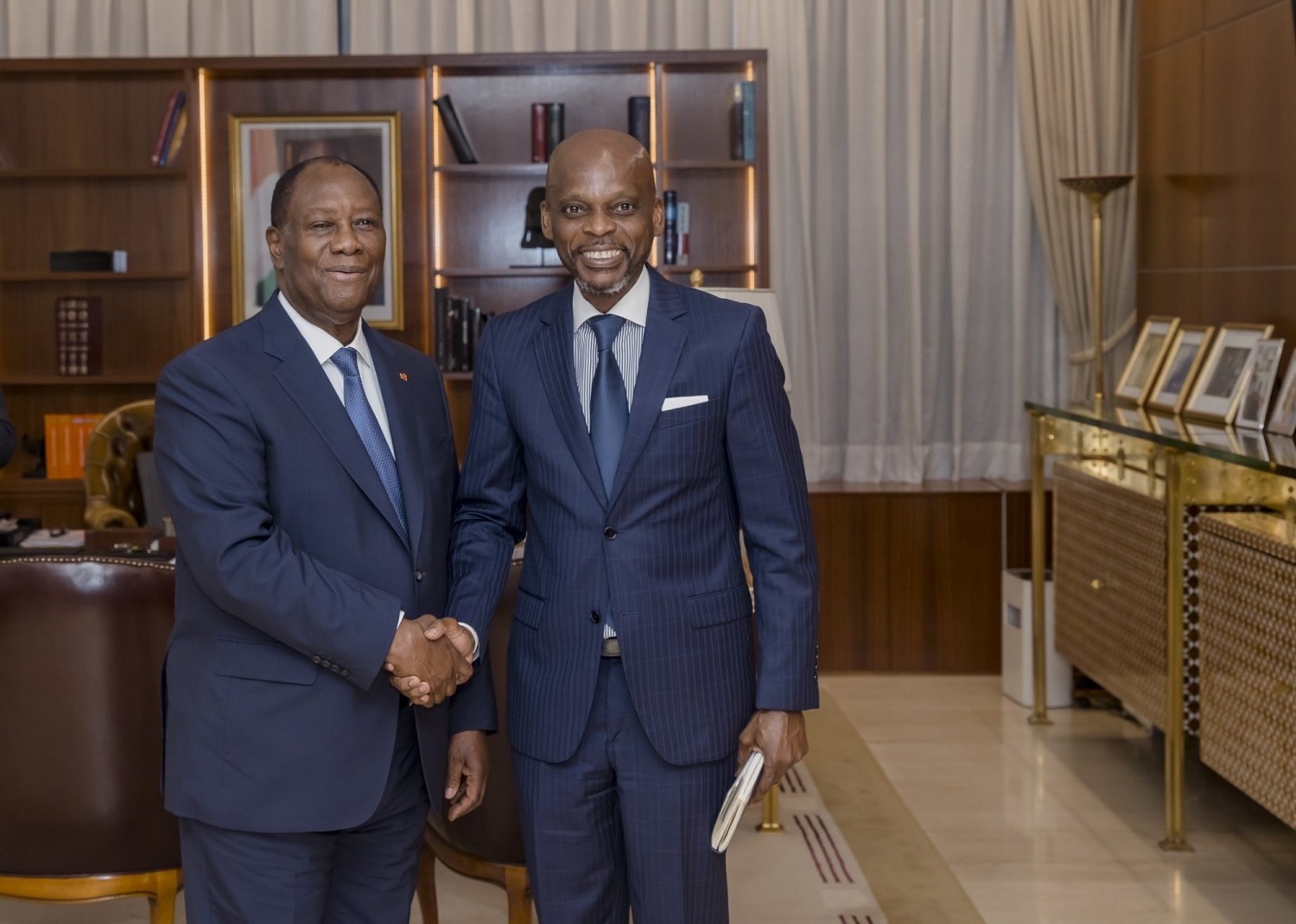 Côte d'Ivoire : Recevant le Ministre des Affaires Etrangères du Togo, Ouattara salue Faure Gnassingbé pour ses initiatives en faveur de la paix et de la sécurité dans la  sous-région