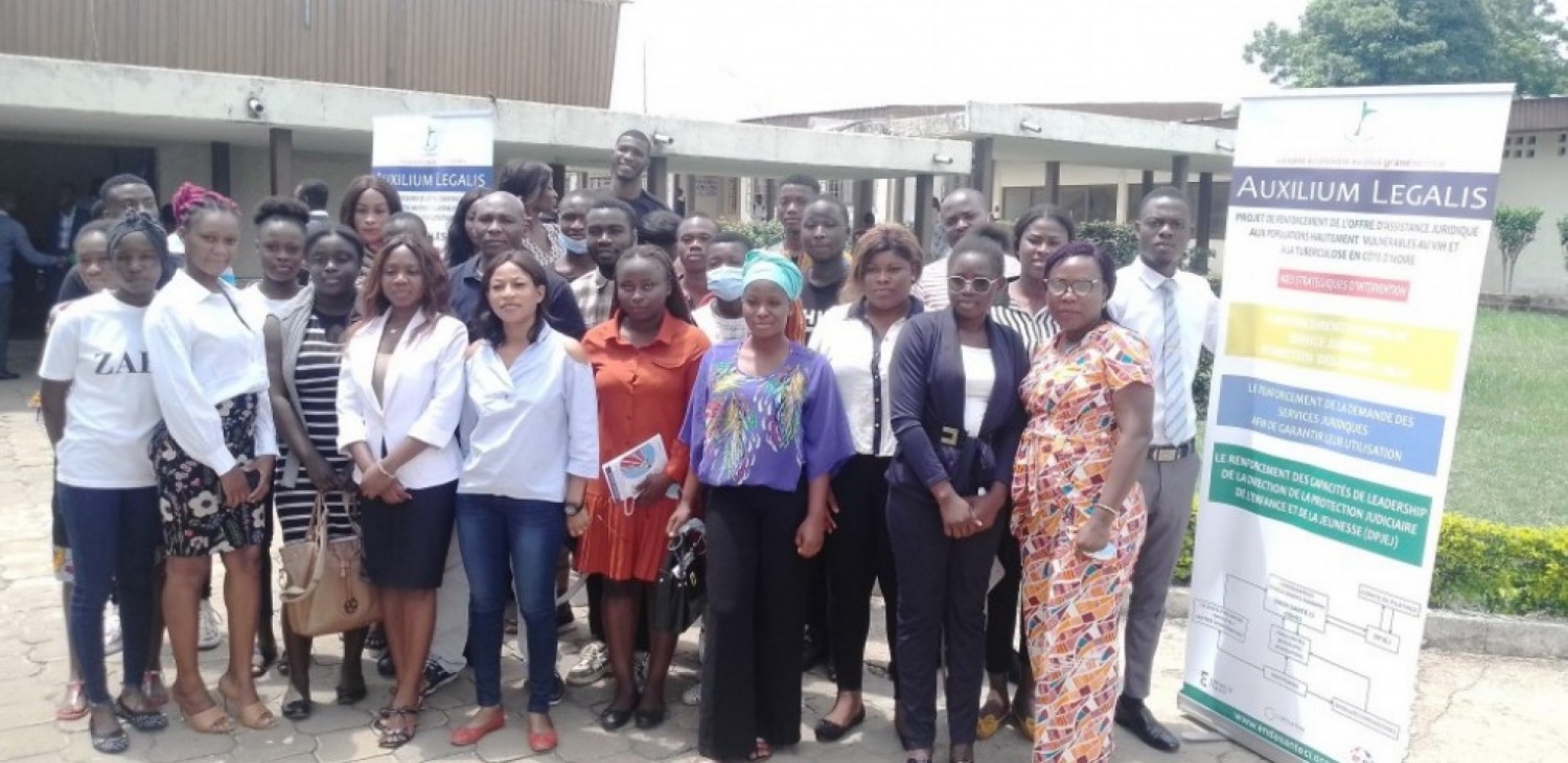 Côte d'Ivoire : Bouaké, Enda Santé présente le projet Auxilium Legalis aux étudiants et personnels de l'UFR Droits de l'UAO