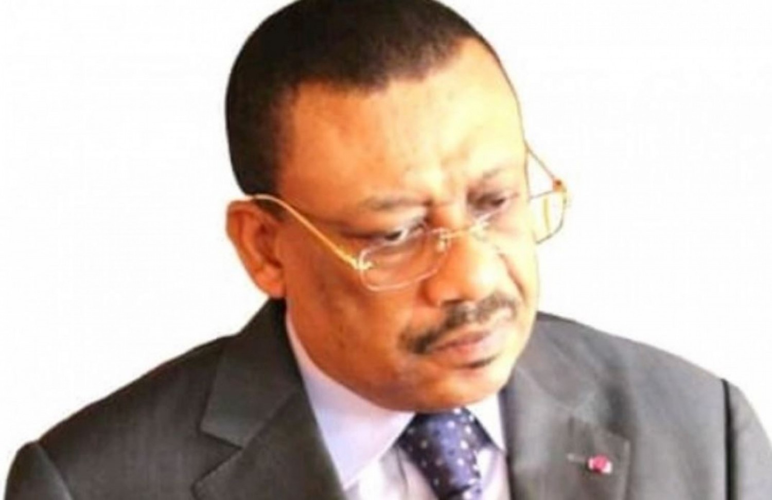 Cameroun : Biya ordonne l'arrêt des poursuites contre l'ancien ministre Basile Atangana Kouna