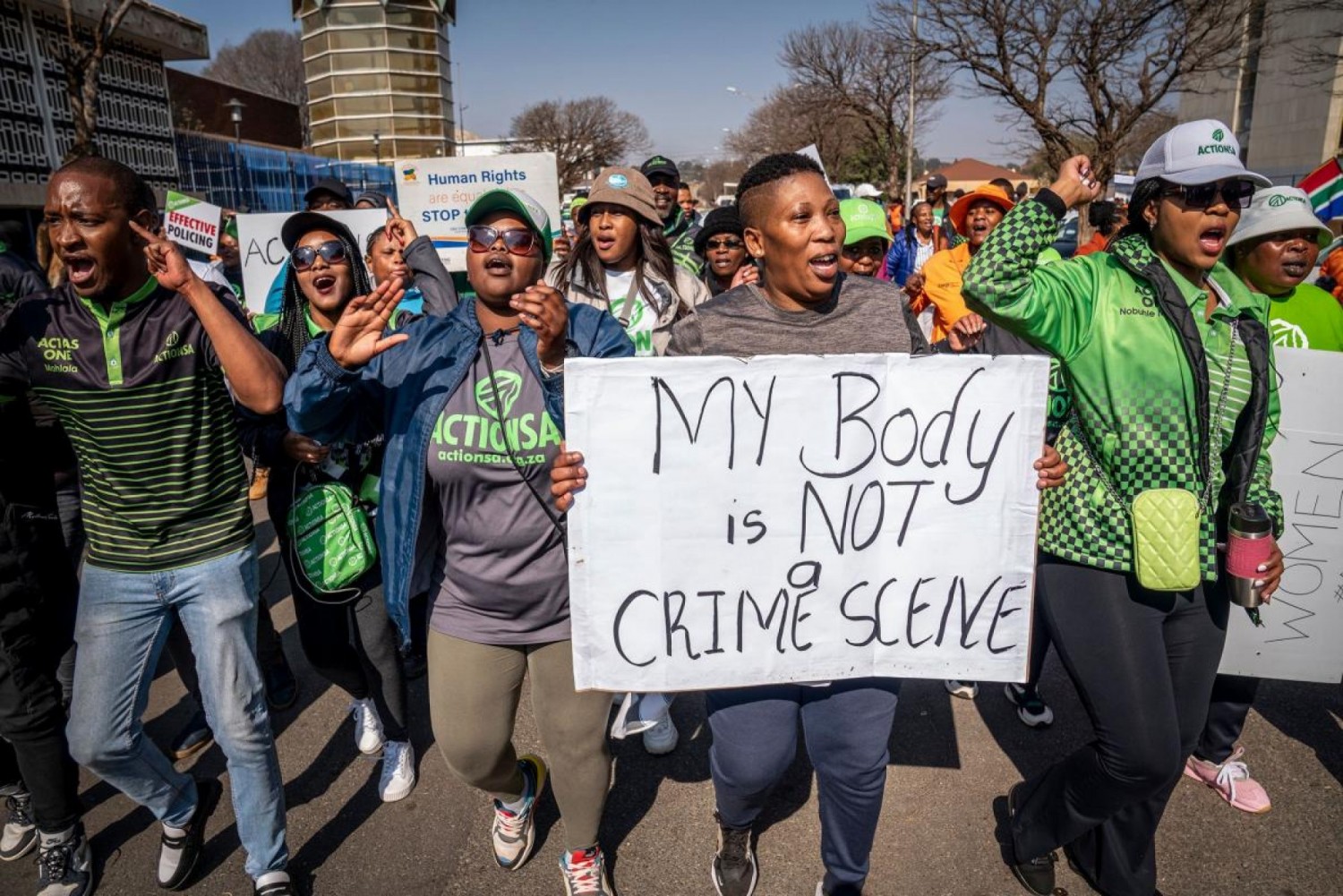 Afrique du Sud : Choc après le viol collectif de huit mannequins lors du tournage d'un clip vidéo