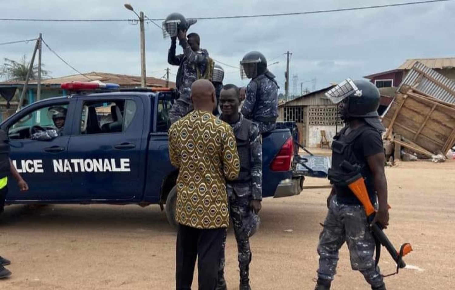 Côte d'Ivoire : Résurgence des violences à N'douci, des affrontements intercommunautaires font au moins 01 mort, plusieurs magasins et maisons incendiés