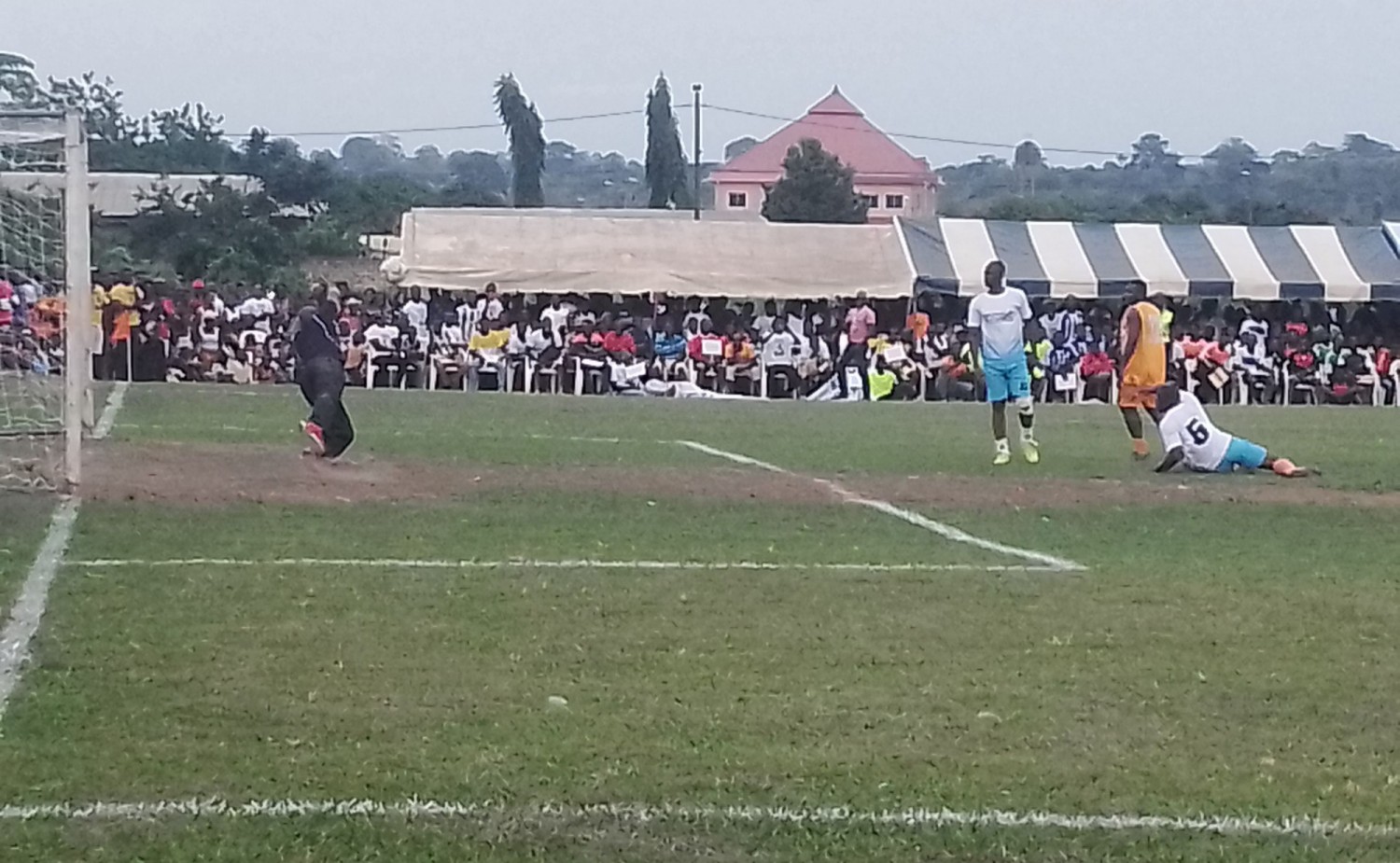 Côte d'Ivoire : Une opposition entre cadres et anciens footballeurs fait vibrer le village du député Assahoré dans le Gblo