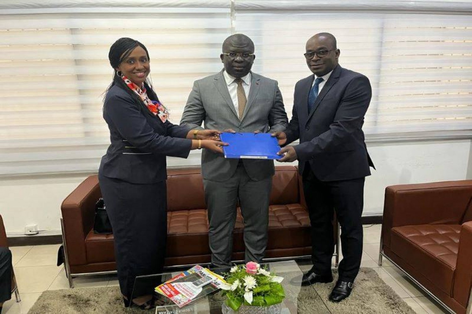 Côte d'Ivoire : Assemblée Nationale, la nouvelle Directrice de la coopération et des relations Interparlementaires , Mme Mouminatou Barry a pris fonction