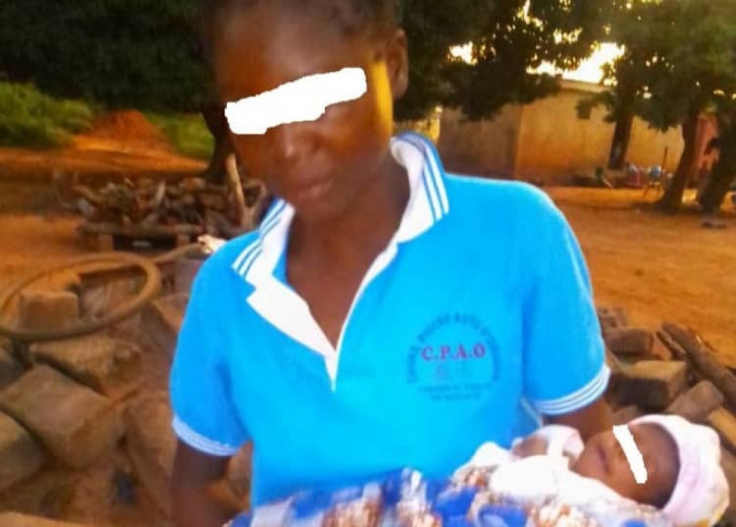 Côte d'Ivoire : Katiola, accusant sa copine d'être souvent ivre au point de ne pas prendre soin de leur bébé, il la bat copieusement