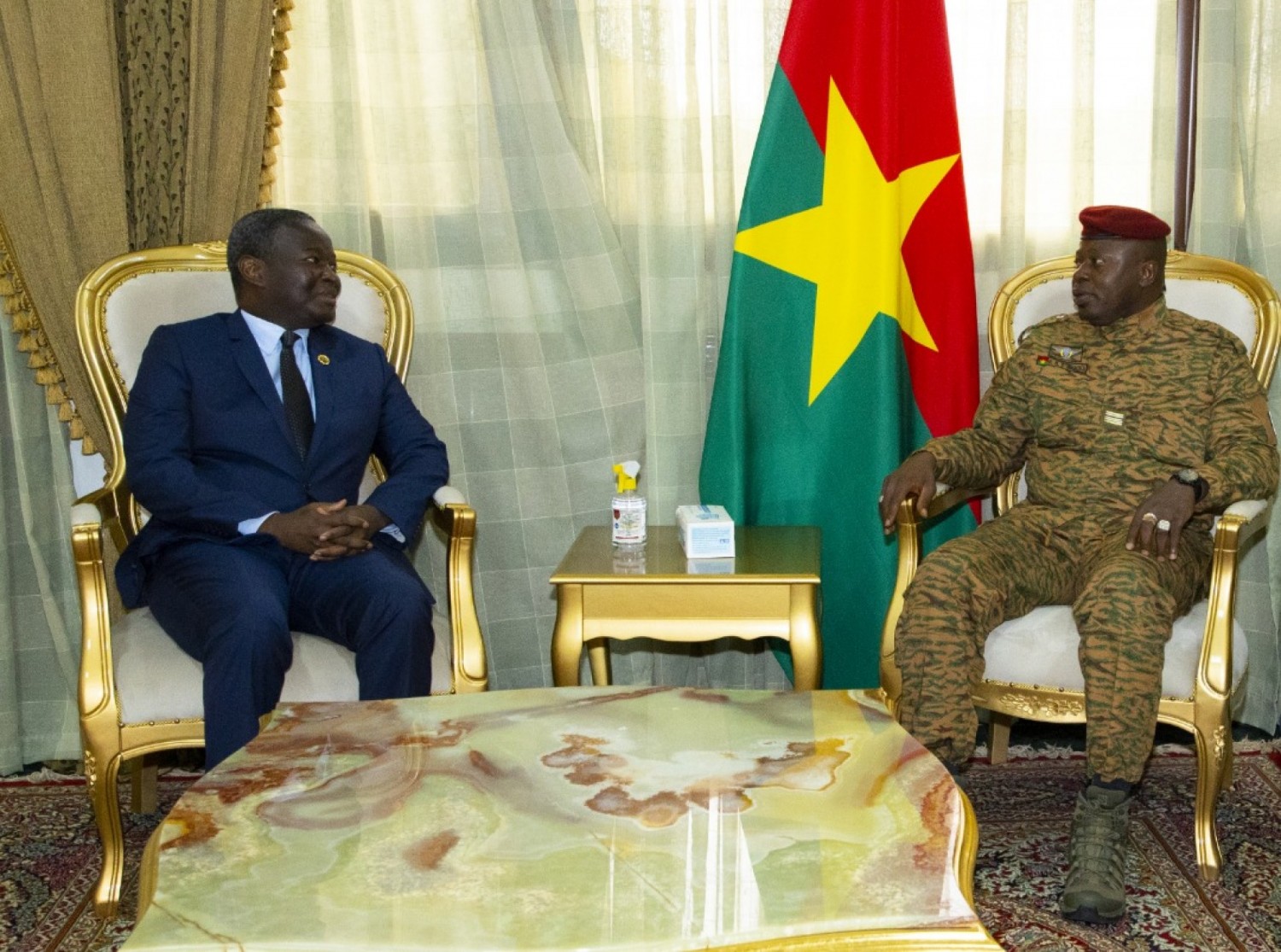 Burkina Faso : l'Uemoa solidaire du pays dans la période de transition