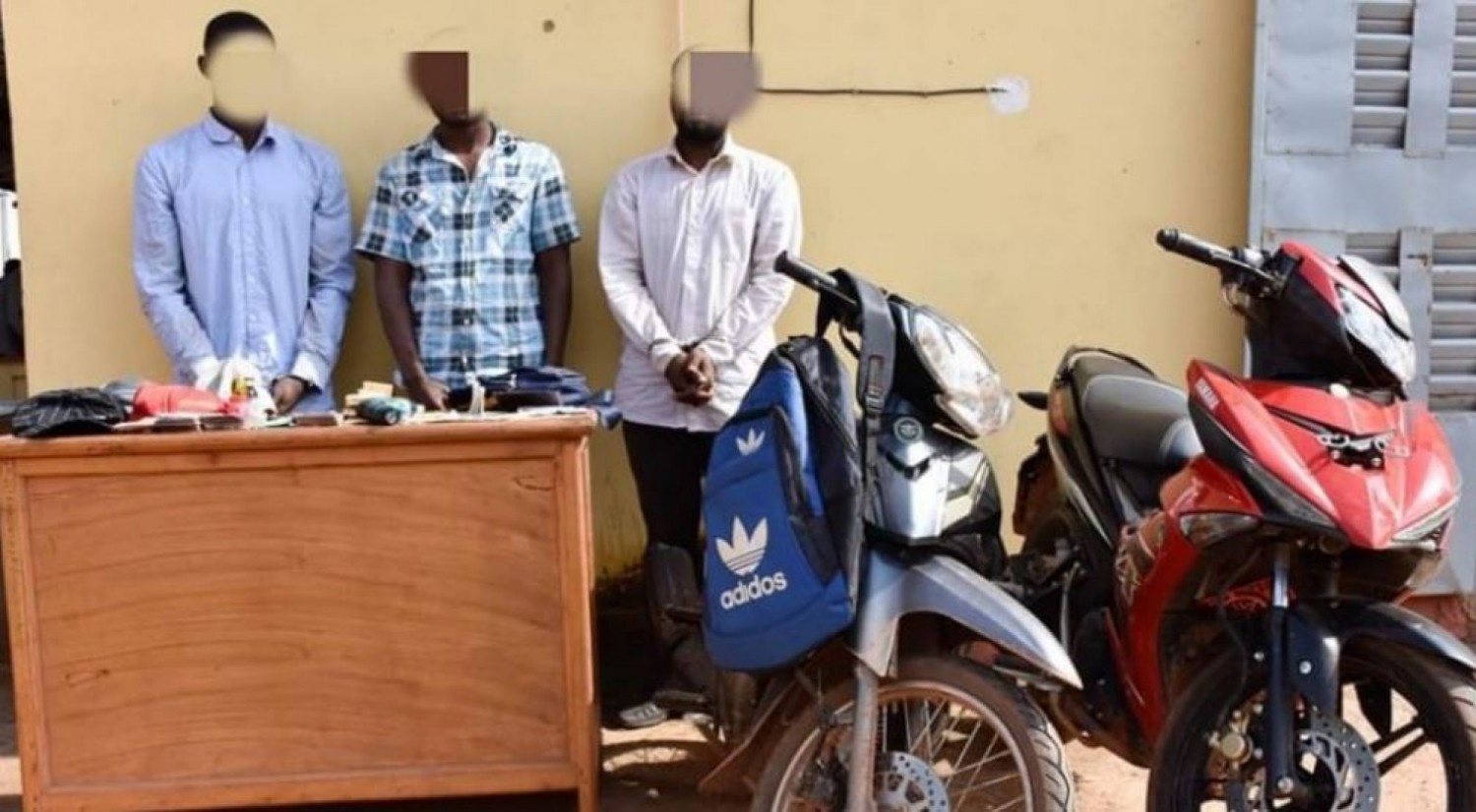 Burkina Faso : Trois braqueurs qui ciblaient des clients de banque arrêtés