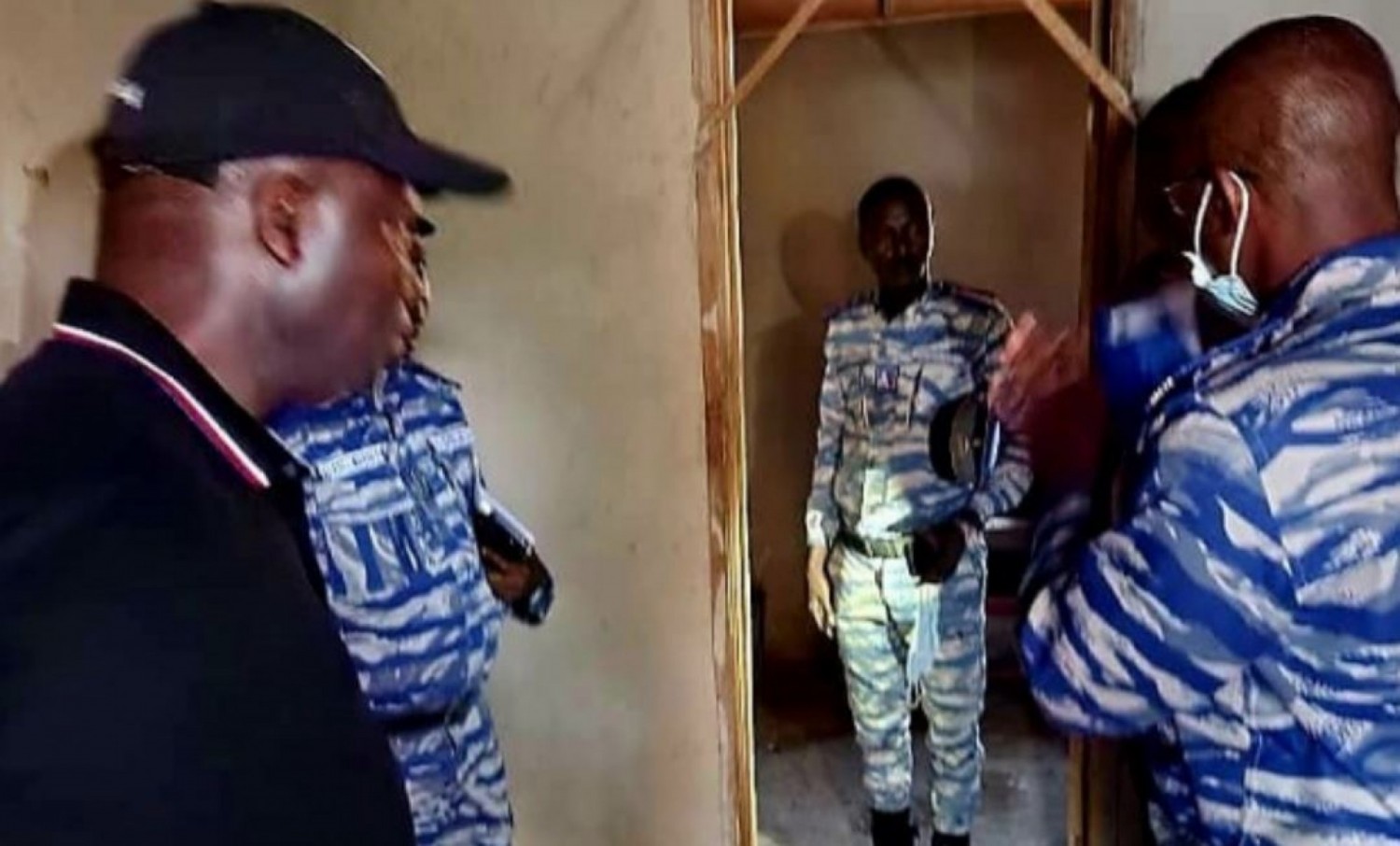 Côte d'Ivoire : Gendarme tué dans un fumoir à N'zianouan, le Commissaire du Gouvernement sur la scène du crime qui ne restera pas « impuni »