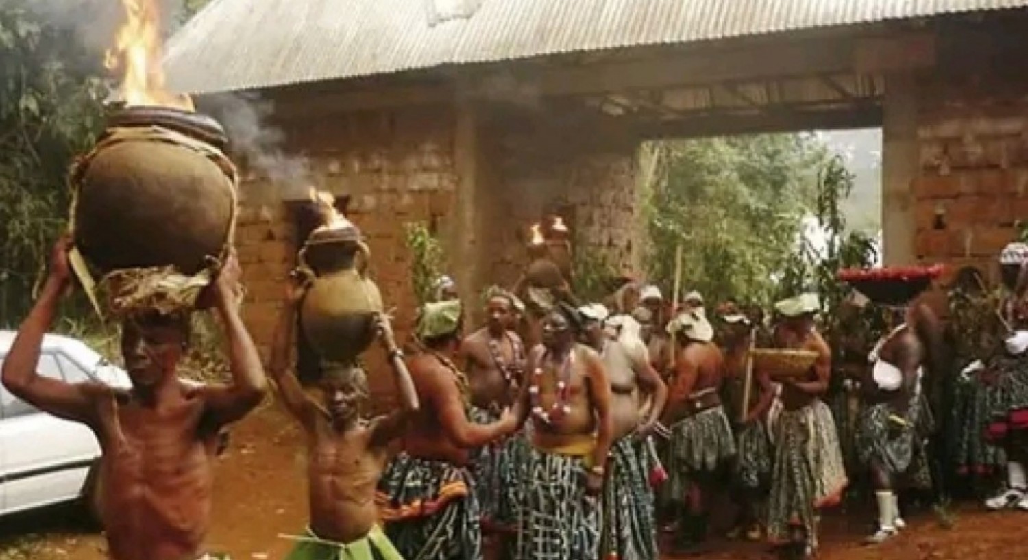 Cameroun : Une vidéo des fidèles d'une église passés à tabac pour profanation des crânes diversement appréciée