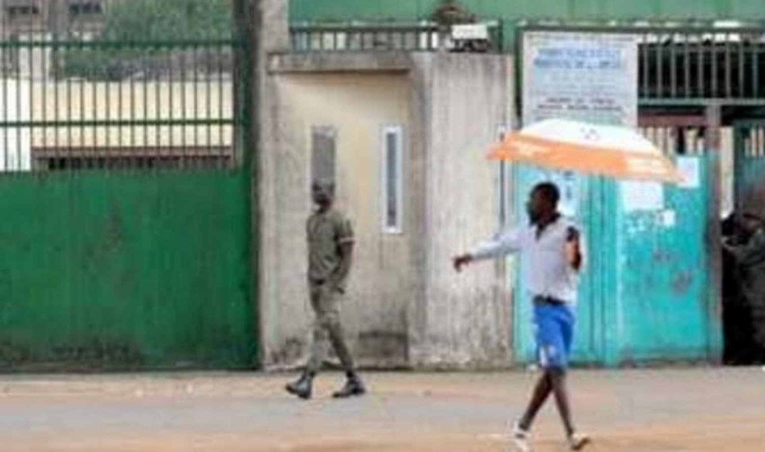 Côte d'Ivoire :   Grâce présidentielle, les bénéficiaires des tribunaux de Yopougon et Plateau en prison à la MACA ont recouvré la liberté, la dernière vague sortie lundi