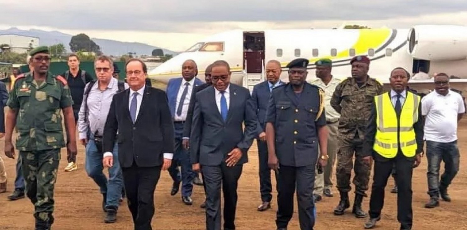 RDC : En tournée, l'ex-Président français François Hollande plaide pour la « fin des ingérences »