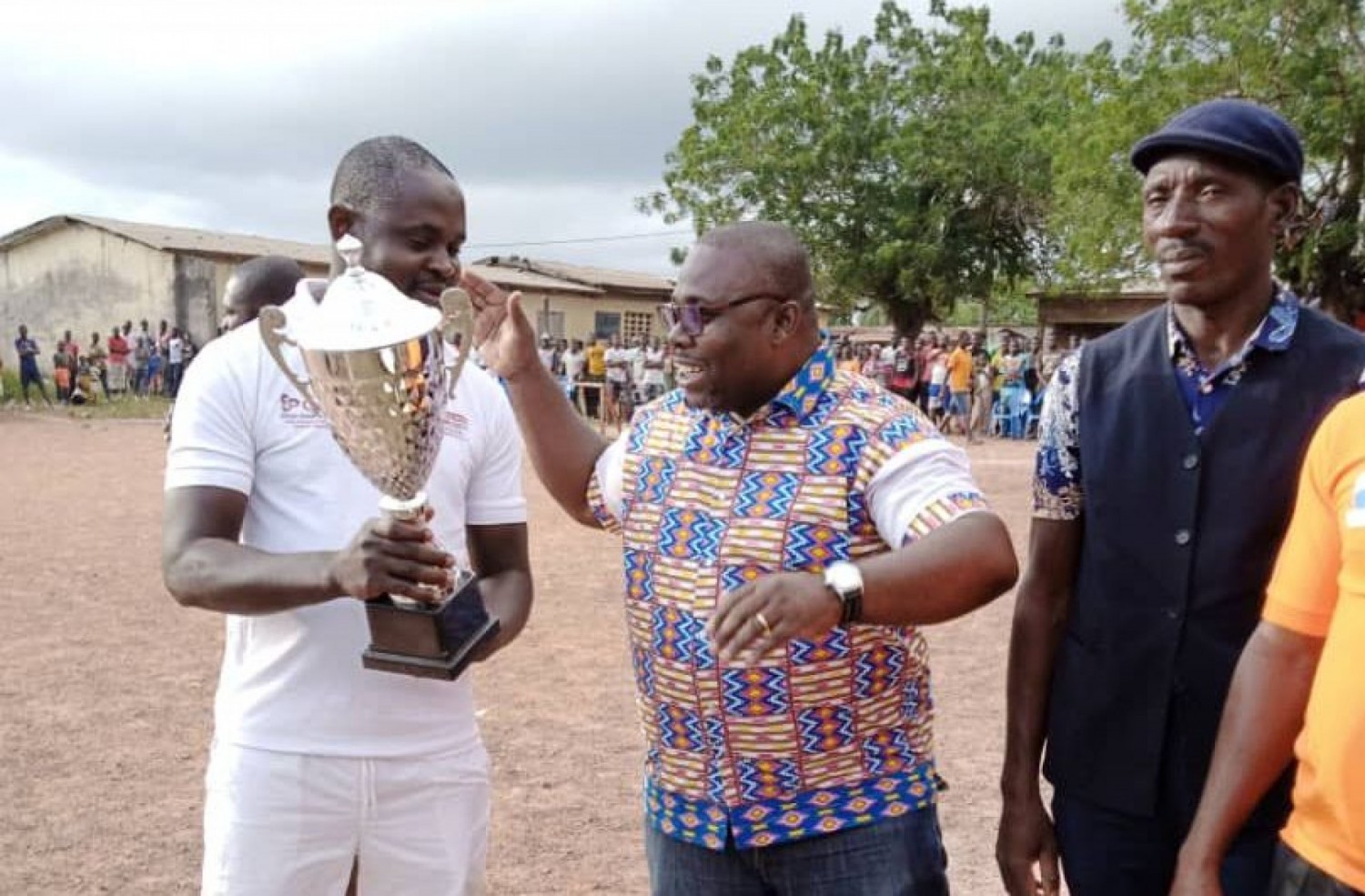 Côte d'Ivoire : Un Enseignant-Chercheur prône la cohésion sociale à travers un tournoi dans le Zikobré