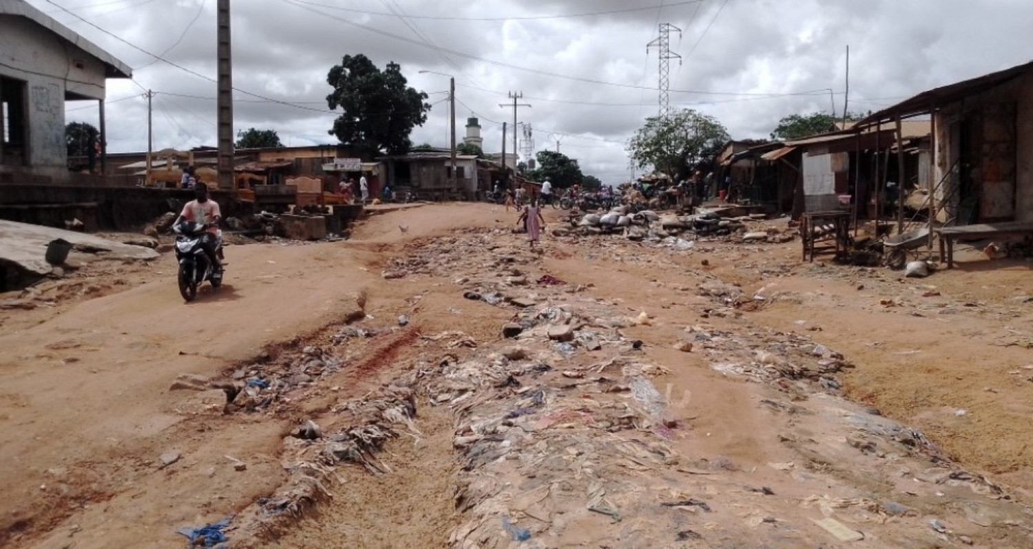 Côte d'Ivoire : Bouaké, les routes de Belle Ville 1 entièrement impraticables, le quartier abandonné par la mairie et autres autorités de la ville ?