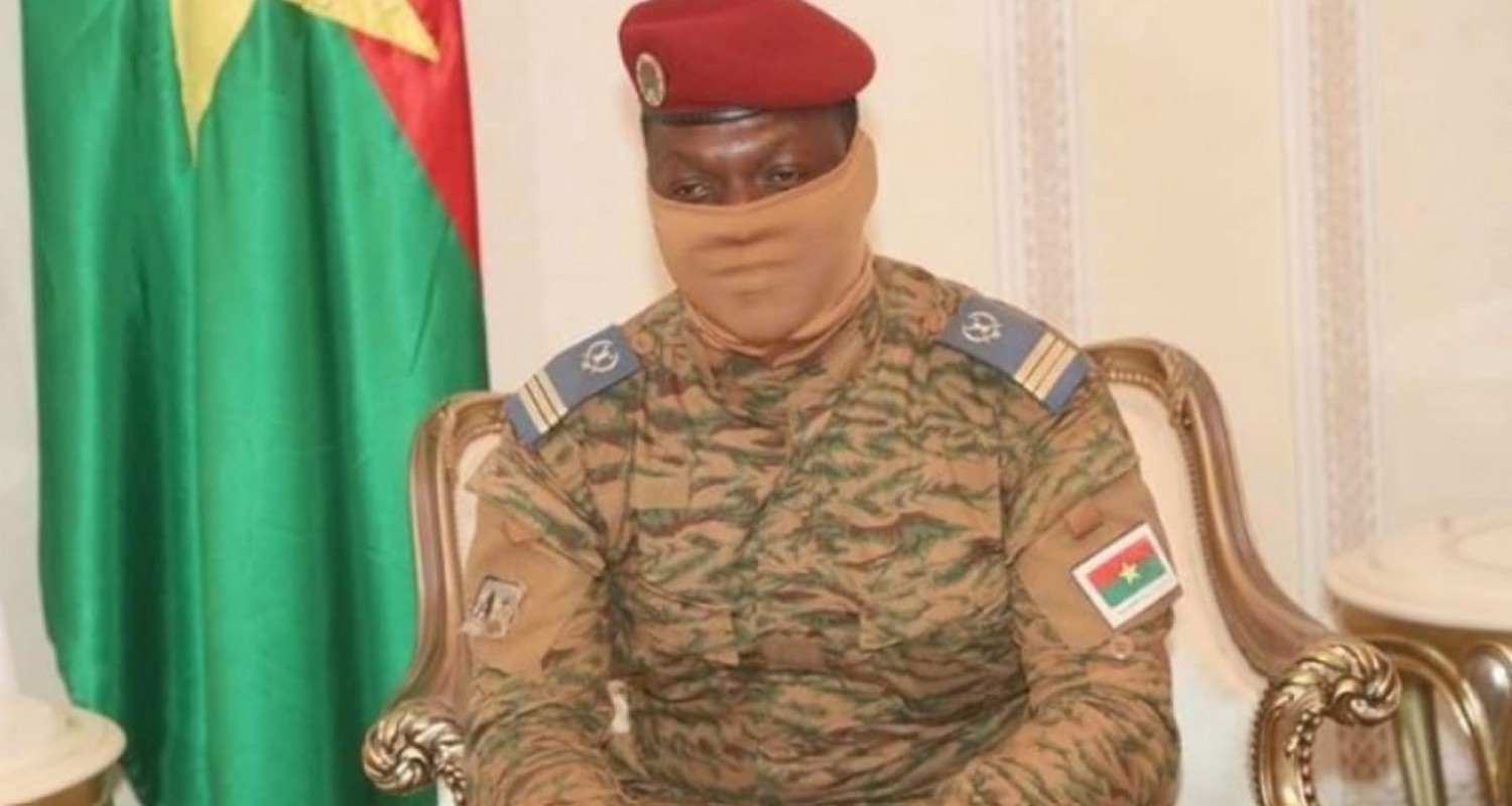 Burkina Faso : Le capitaine Traoré assure aux manifestants que leurs « messages ont été entendus et guideront nos actions »