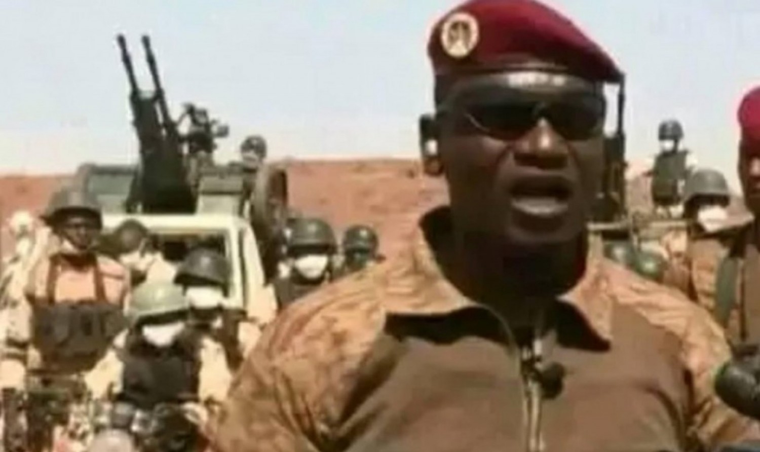 Burkina Faso : Les partisans du lieutenant-colonel Zoungrana réclament sa libération, après huit mois de prison