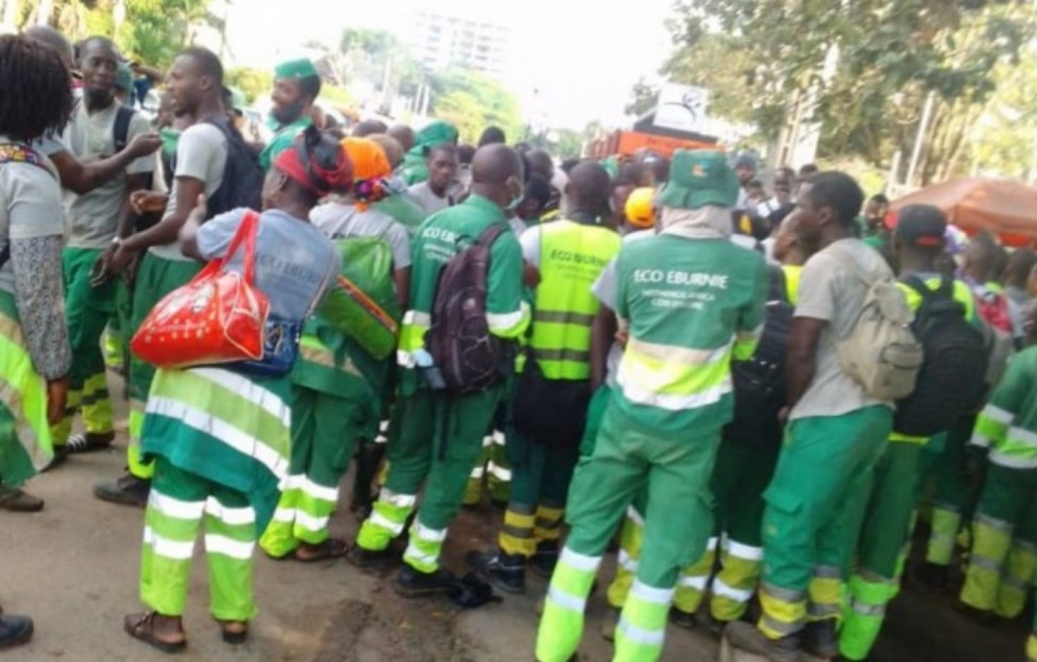 Côte d'Ivoire : Des travailleurs  d'Eco Eburnie en grève pour protester contre des licenciements « abusifs »