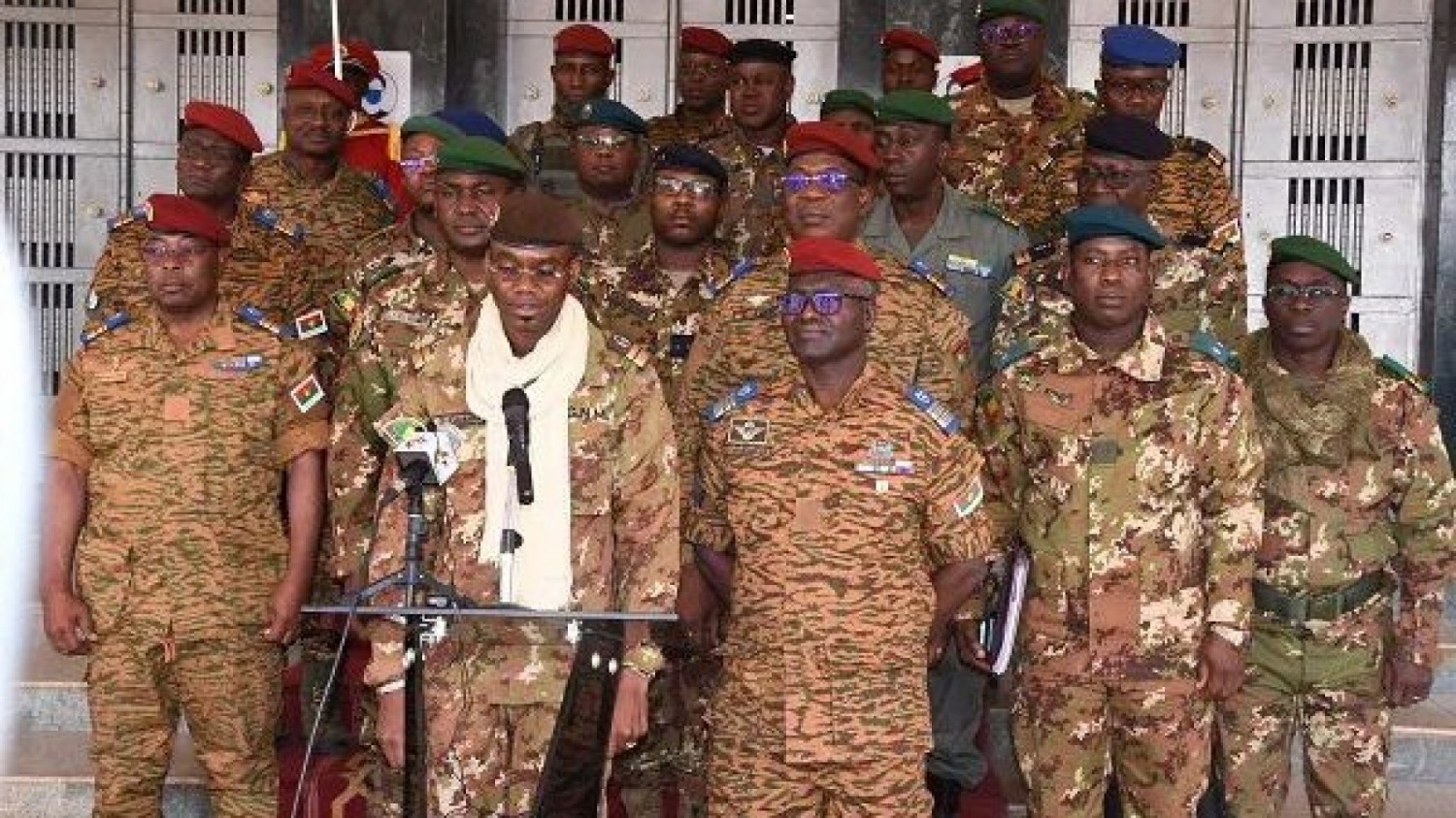Burkina Faso - Mali : Les ministres de la Défense passent en revue la situation sécuritaire des deux pays