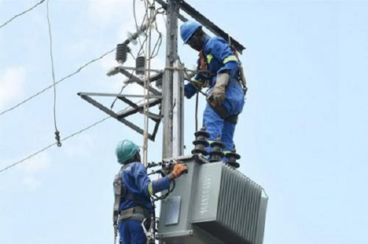 Cameroun :  Pertes sèches et grincements des dents après quelques jours sans électricité à Yaoundé