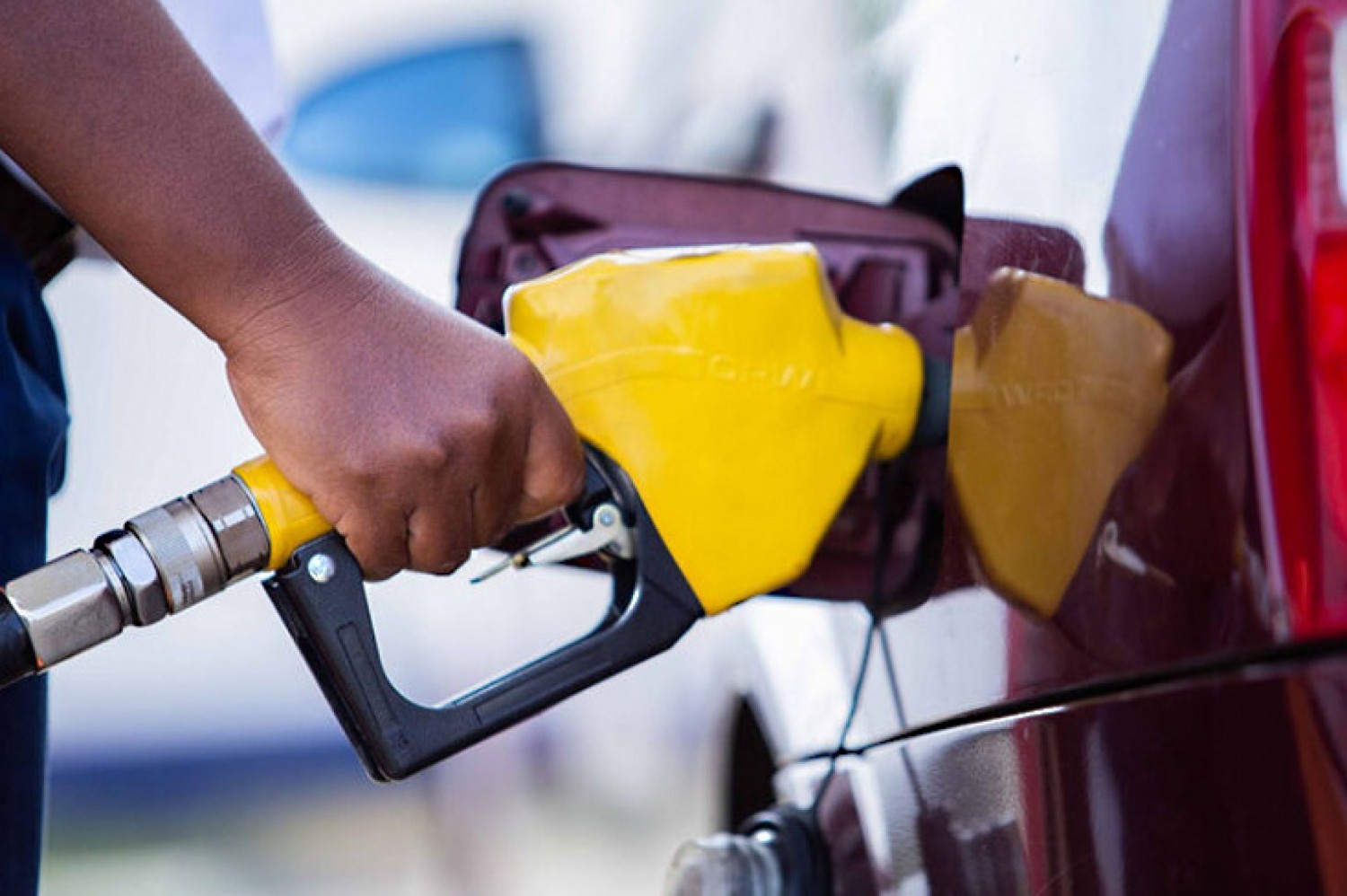 Côte d'Ivoire : Les prix de l'essence super plomb  et du gasoil demeurent stables pour le mois de décembre 2022