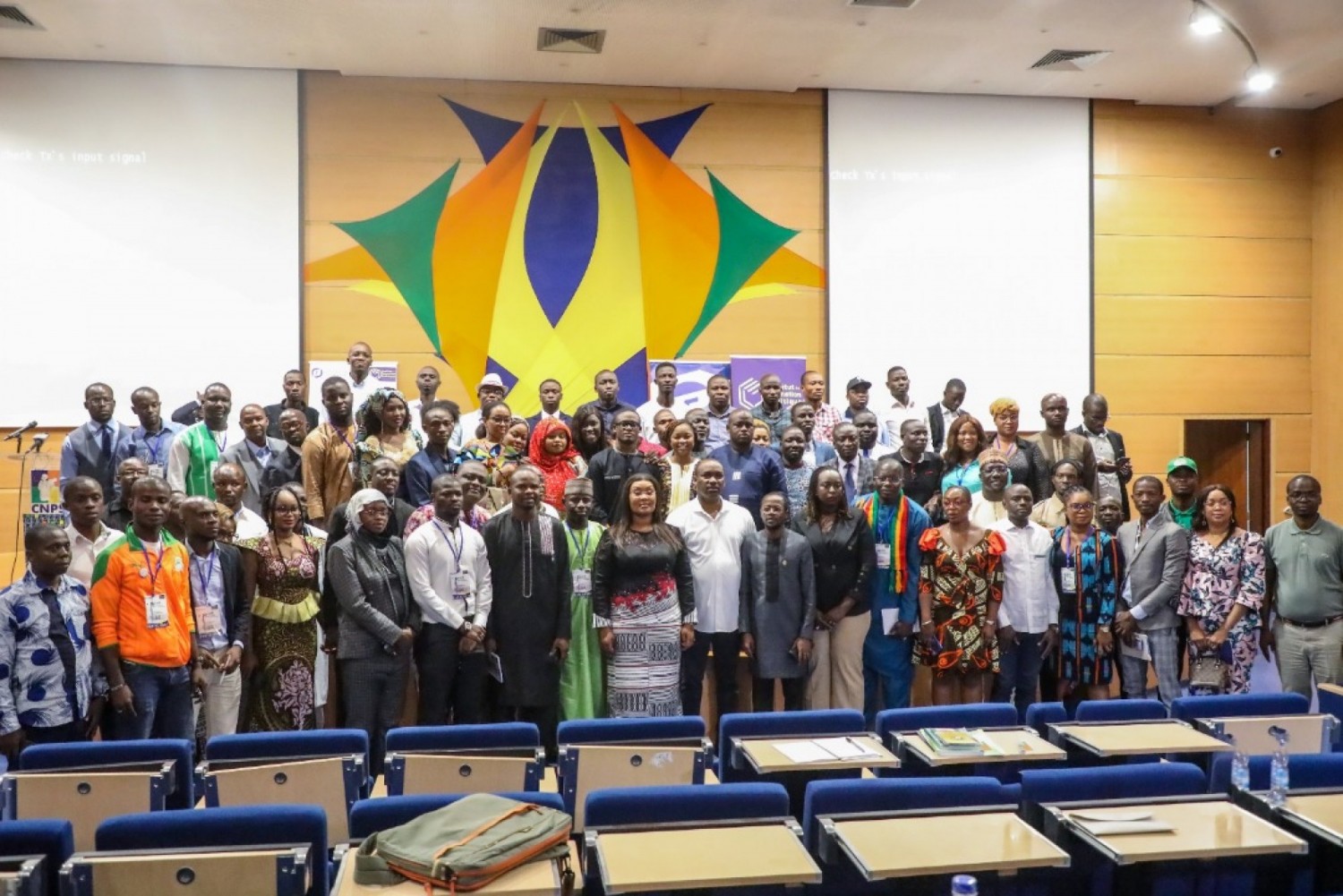Côte d'Ivoire :    Montée en puissance du populisme, des coups d'États et du terrorisme, la jeunesse ouest-africaine aux Etats de la CEDEAO:   «  Préservez les initiatives communes de paix
