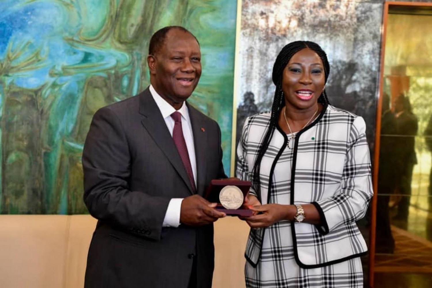 Côte d'Ivoire : Affaires Etrangères, le cas des agents interministériels qui ne sont pas affectés et sans primes qui doit interpeller Ouattara et Kandia Camara