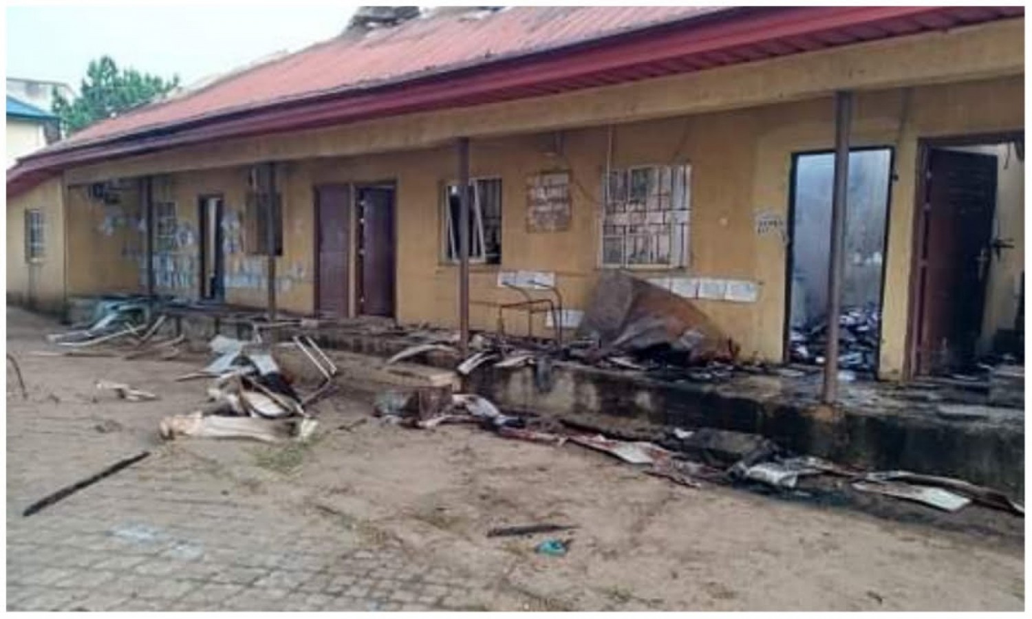 Nigeria : Attaque armée contre un bureau de la commission électorale , trois assaillants abattus