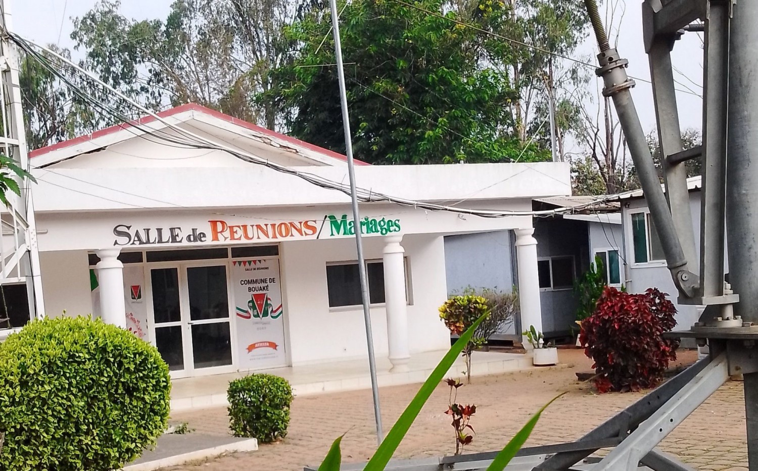 Côte d'Ivoire : Municipales 2023, des femmes et jeunes pro Djibo chassés de la mairie par des policiers municipaux
