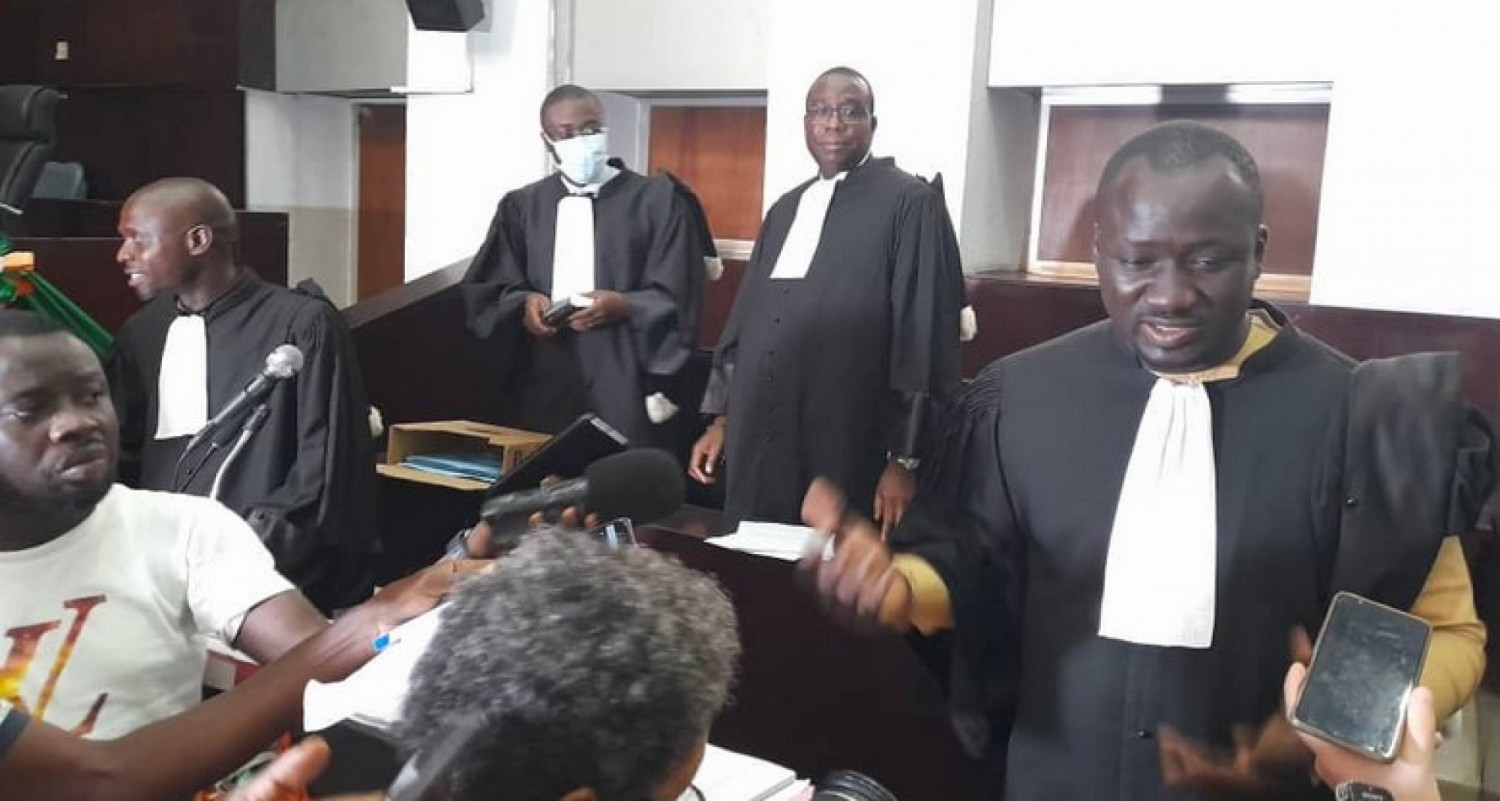 Côte d'Ivoire :    Procès de l'attentat de Grand-Bassam, le procureur Richard Adou requiert la prison à vie pour les quatre accusés et exige un mandat d'arrêt international contre Kounta Dalla