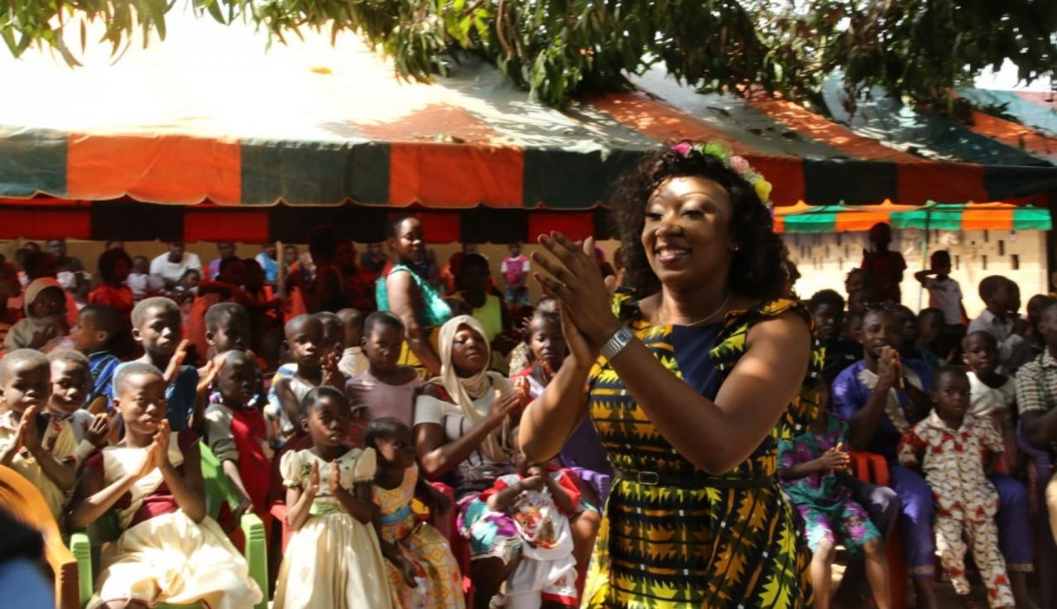 Côte d'Ivoire : 1500 enfants des femmes agricultrices de Botro, Diabo et Béoumi cadeautés par la présidente d'une association